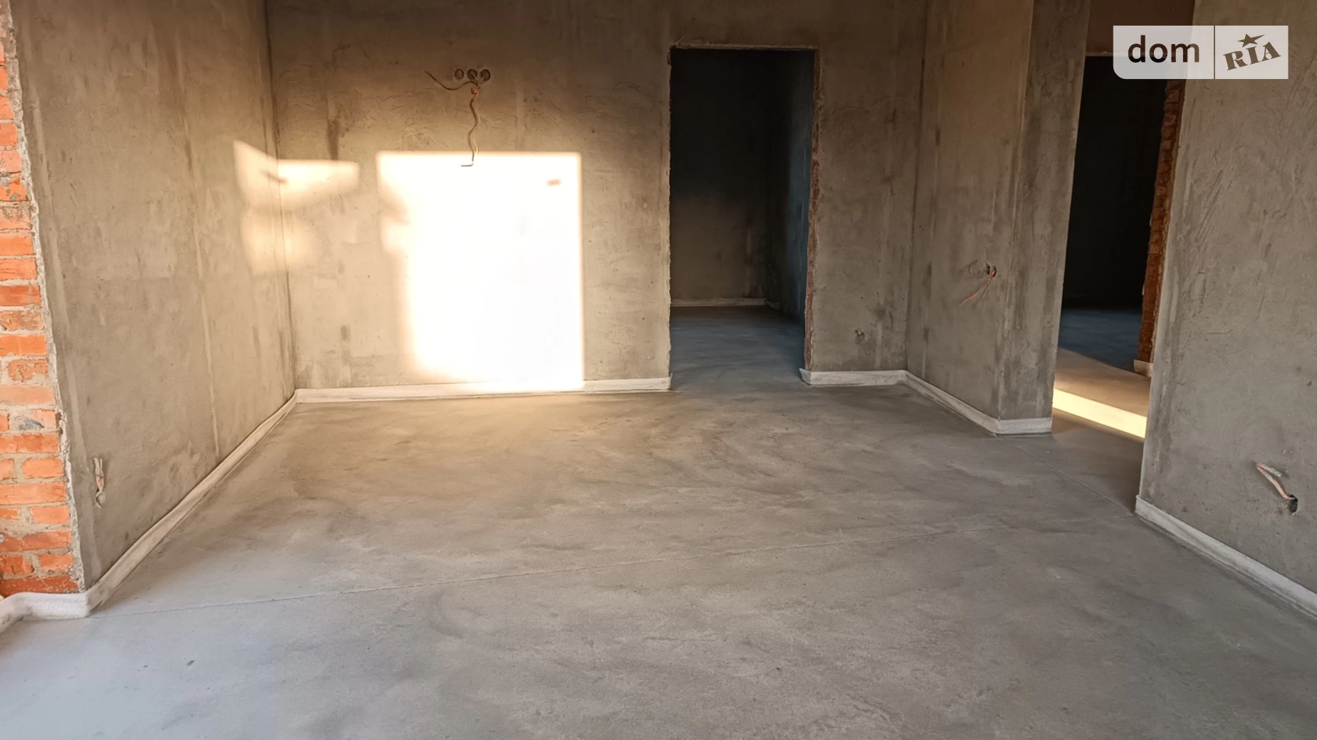 Продается одноэтажный дом 75 кв. м с садом, цена: 75000 $ - фото 3