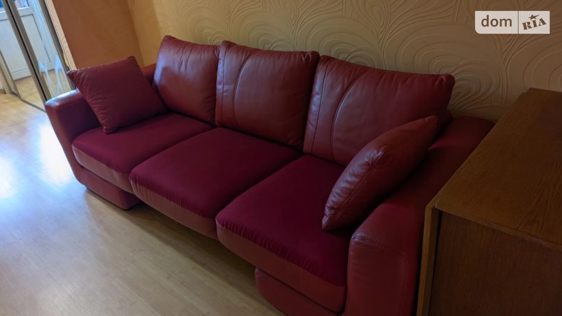 Продается 3-комнатная квартира 60.9 кв. м в Хмельницком, ул. Романа Шухевича(Курчатова) - фото 2