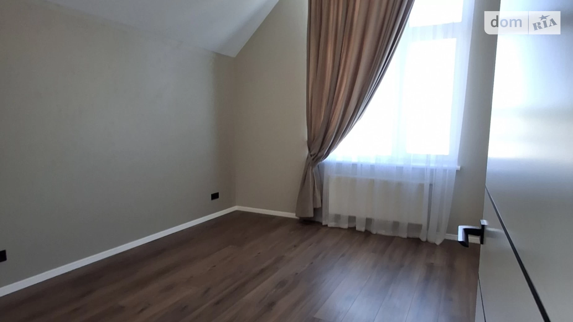 Продается дом на 2 этажа 150 кв. м с террасой, цена: 185000 $ - фото 4