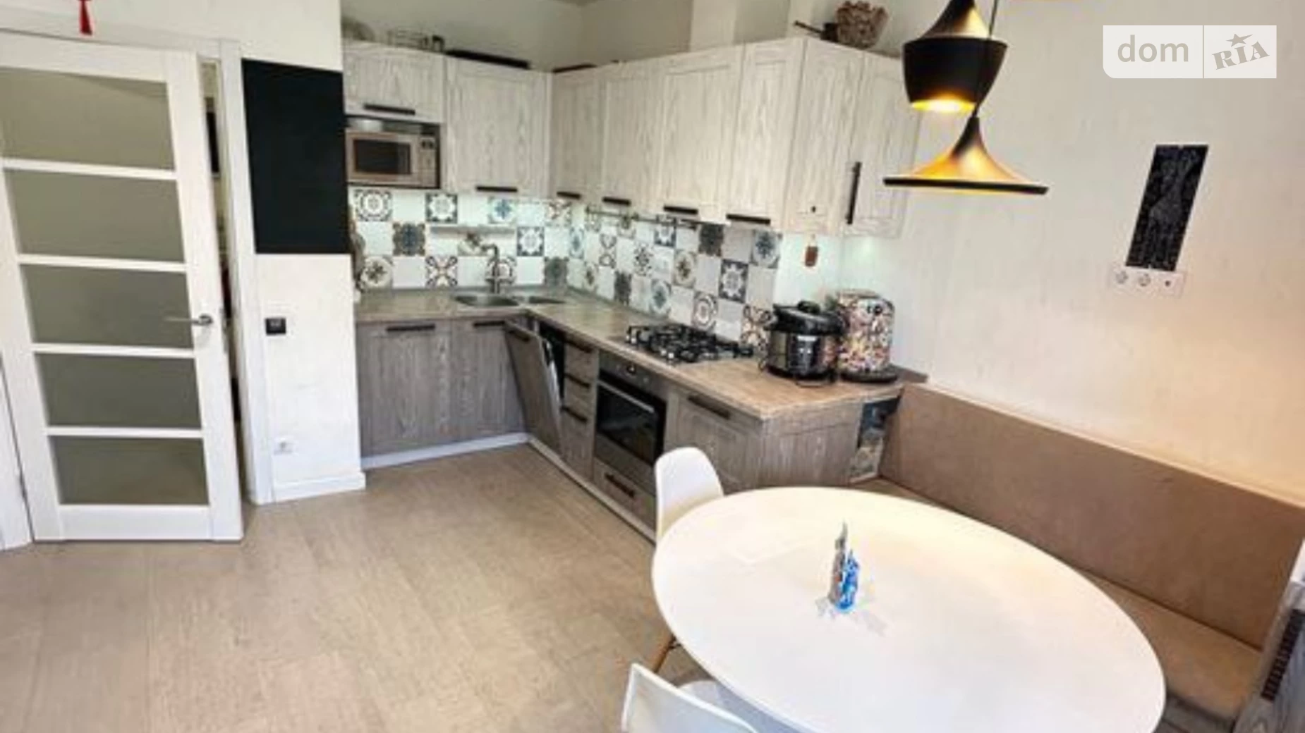 Продается 3-комнатная квартира 109.3 кв. м в Днепре, цена: 139000 $ - фото 2