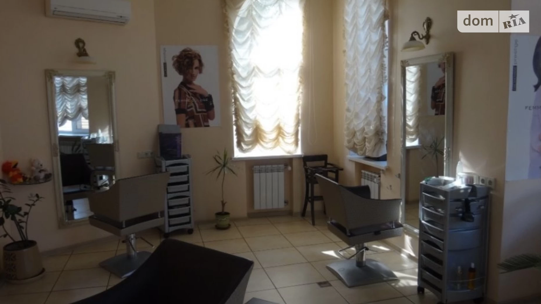 Продається приміщення вільного призначення 960.1 кв. м в 3-поверховій будівлі, цена: 330000 $ - фото 4