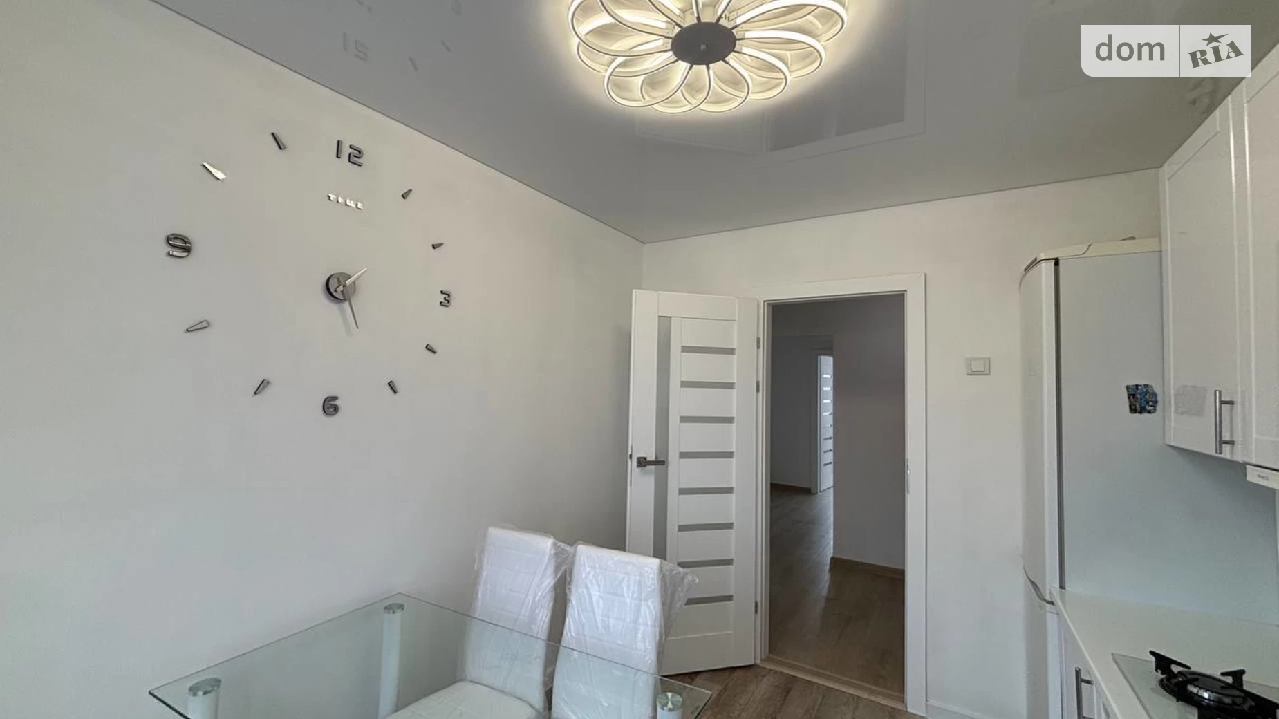 Продается 4-комнатная квартира 96 кв. м в Ивано-Франковске, ул. Орлика Филиппа - фото 4
