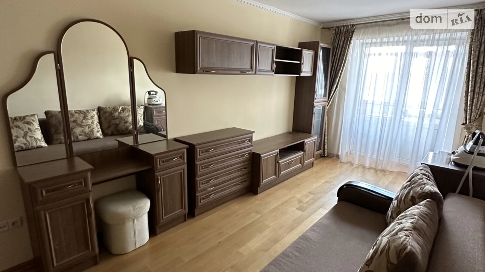 Продается 4-комнатная квартира 94.2 кв. м в Ивано-Франковске, ул. Хоткевича Гната, 44/4 - фото 3