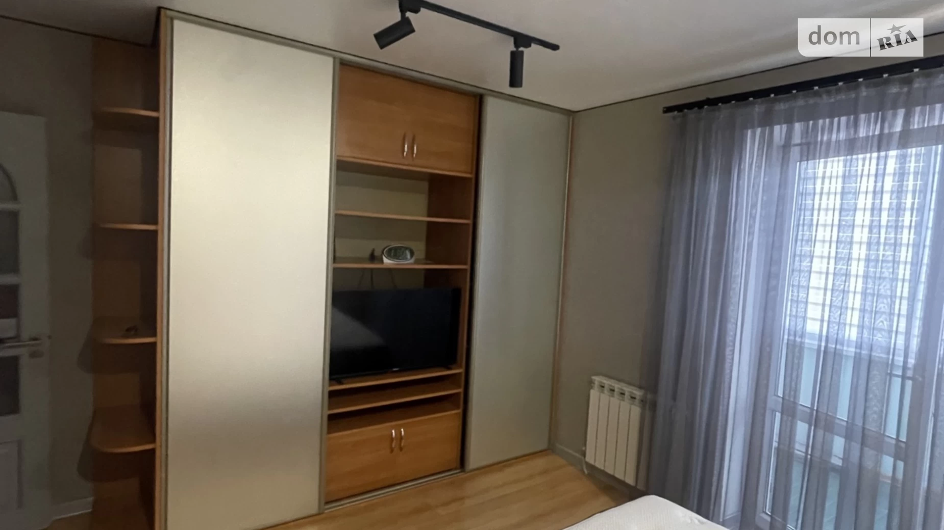 Сдается в аренду 2-комнатная квартира 77.4 кв. м в Хмельницком, ул. Грушевского Михаила - фото 2