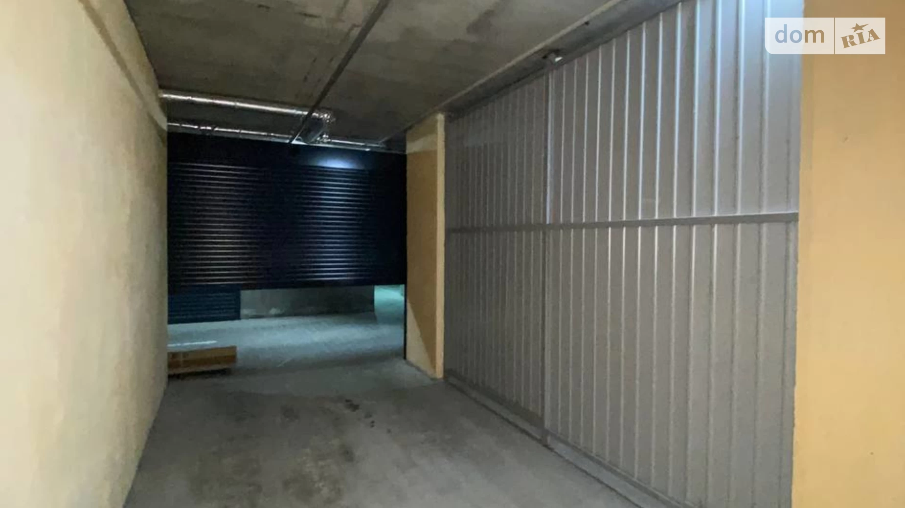 Продается подземный паркинг под легковое авто на 17 кв. м, цена: 17000 $ - фото 2