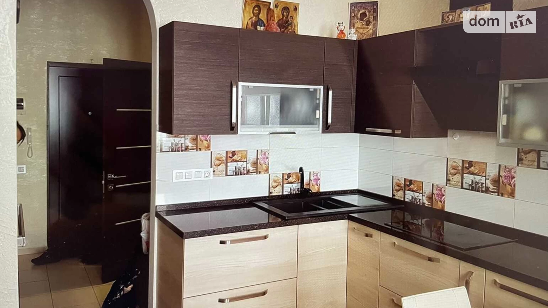 Продается 1-комнатная квартира 48.3 кв. м в Одессе, ул. Базарная - фото 2
