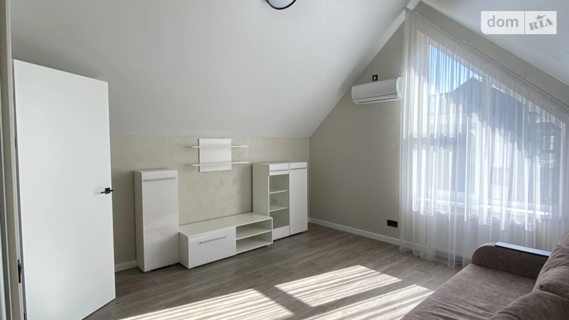 вул. Райдужна, 30 Софіївська Борщагівка, цена: 115000 $ - фото 2
