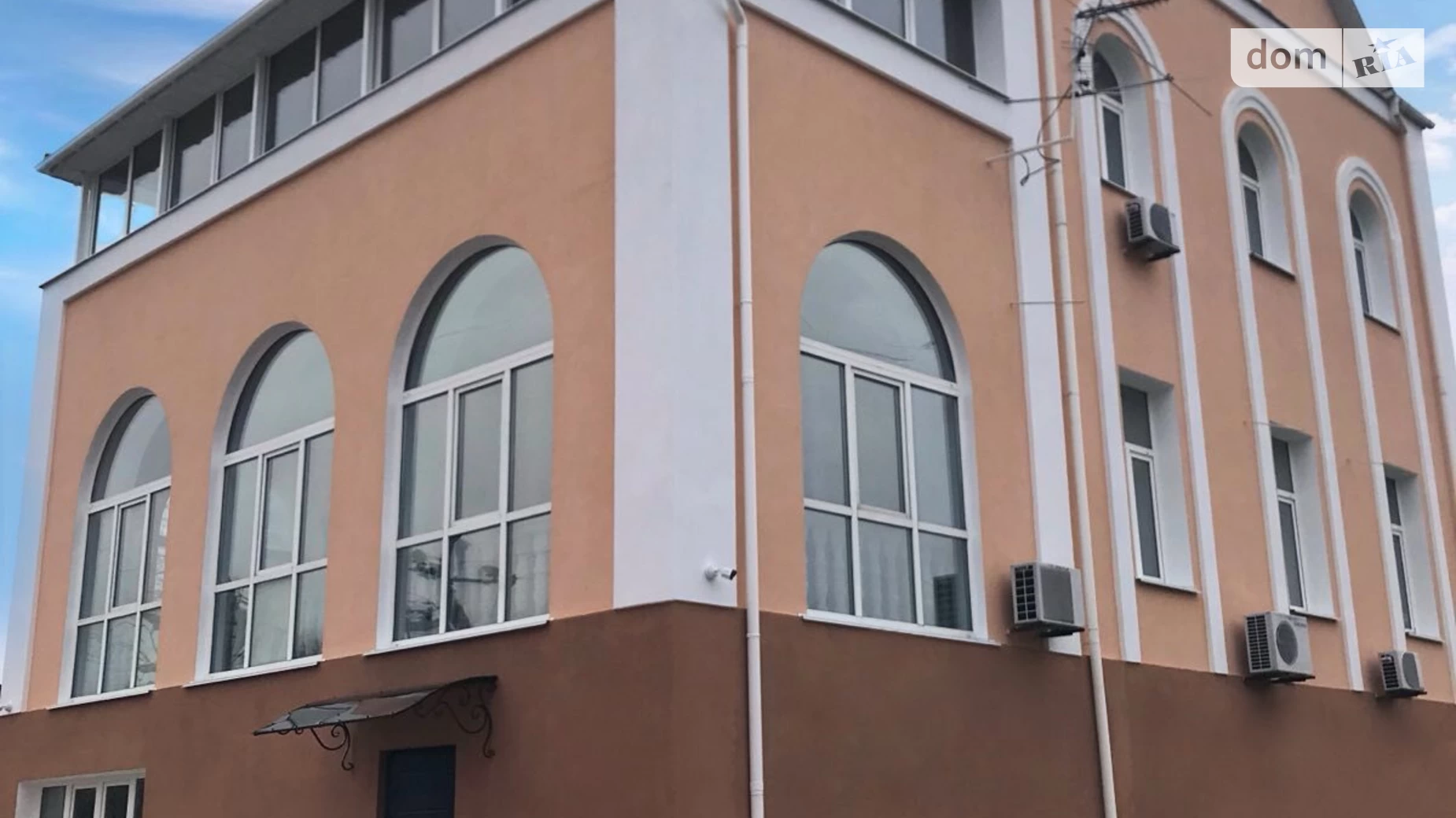 Сдается в аренду дом на 3 этажа 450 кв. м с мансардой, цена: 1800 $ - фото 4