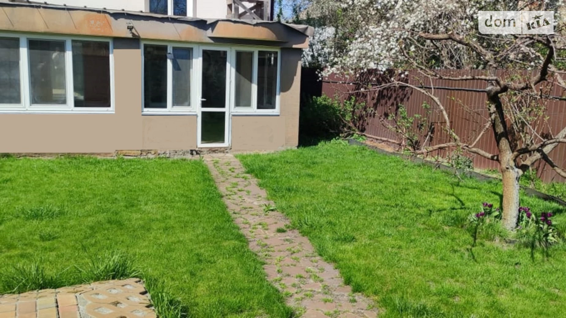 Сдается в аренду дом на 2 этажа 155 кв. м с террасой, цена: 700 € - фото 4