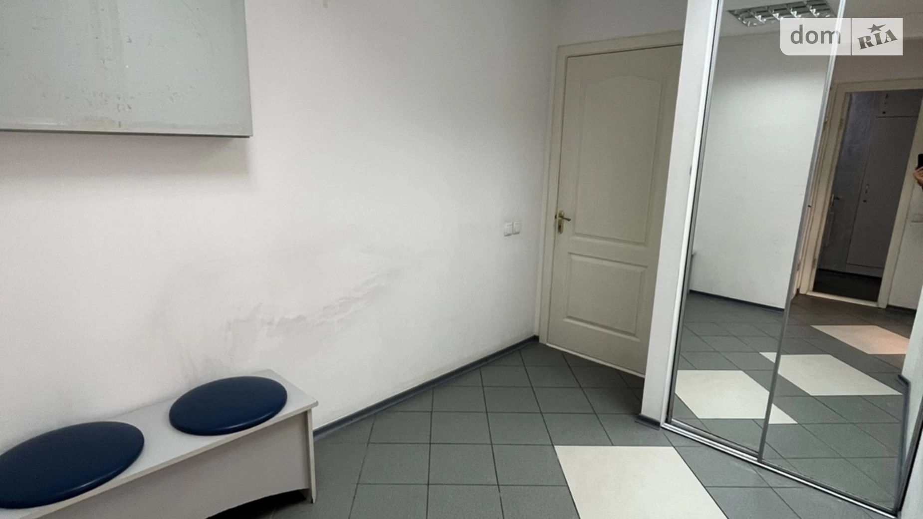 Продається об'єкт сфери послуг 53 кв. м в 5-поверховій будівлі, цена: 127000 $ - фото 4