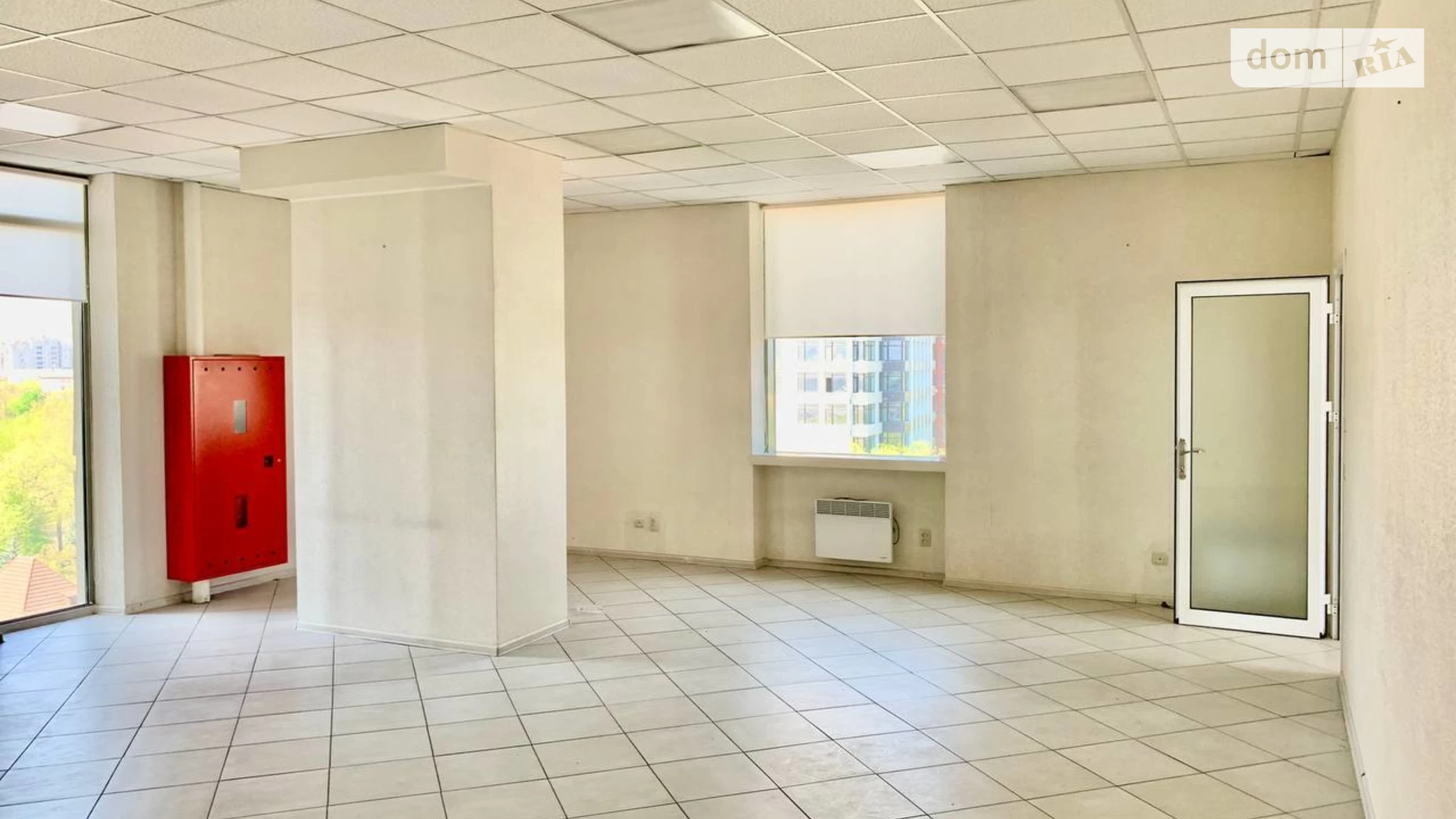 Сдается в аренду офис 116 кв. м в бизнес-центре, цена: 21000 грн - фото 2