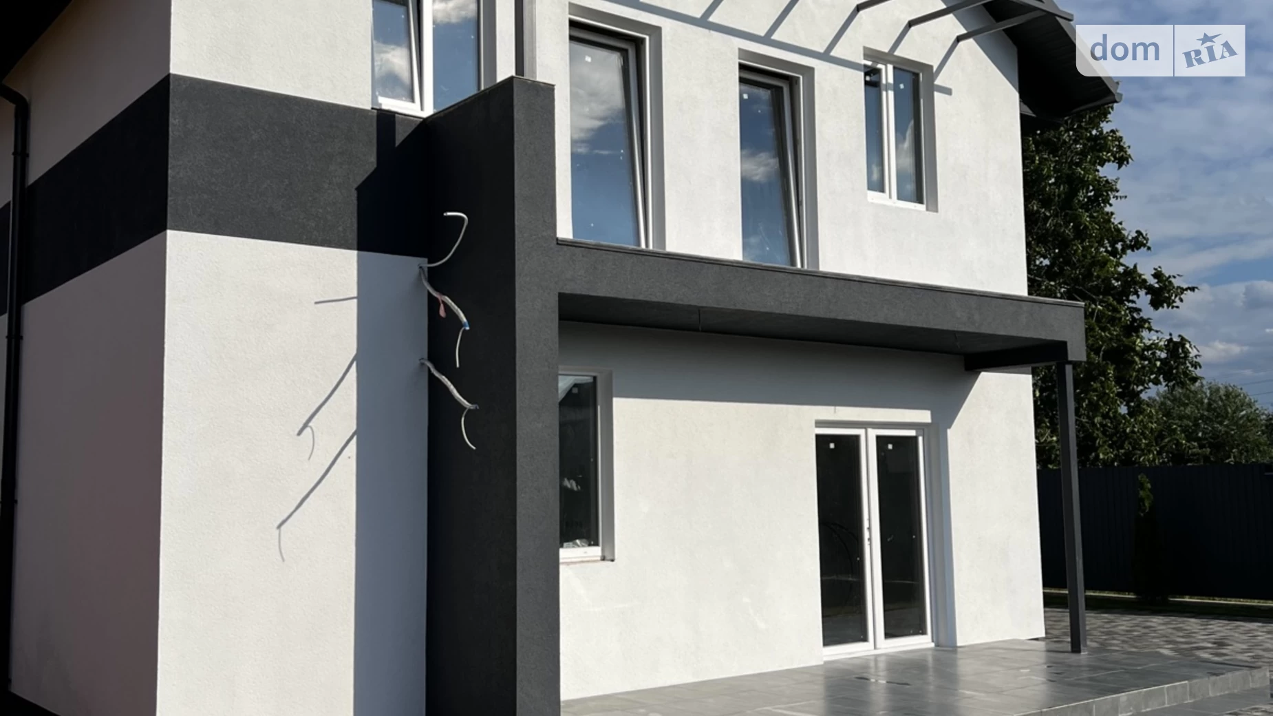 Продается дом на 2 этажа 160 кв. м с участком, цена: 145000 $ - фото 2