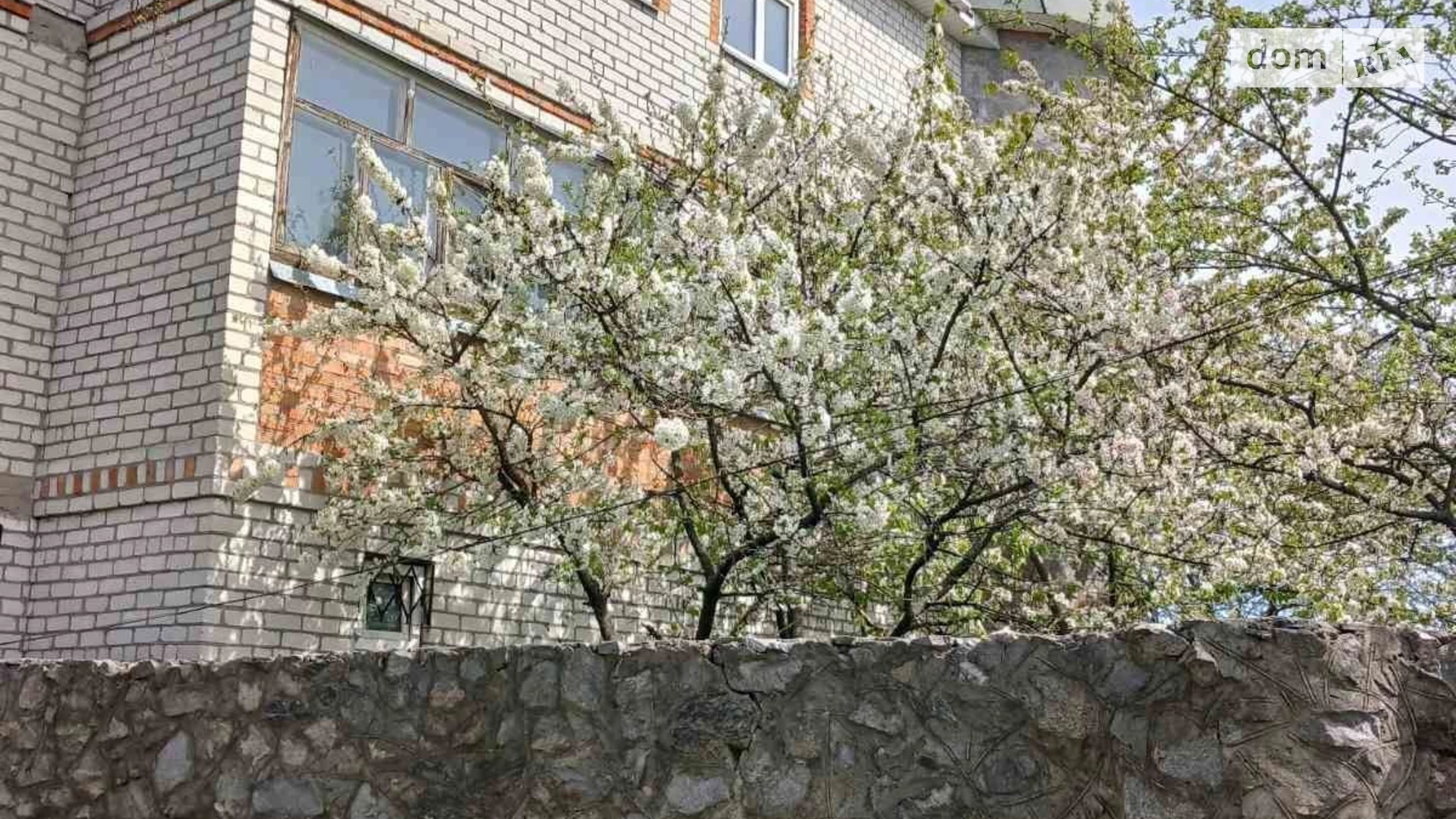 Продается дом на 3 этажа 263 кв. м с балконом, цена: 55000 $ - фото 3