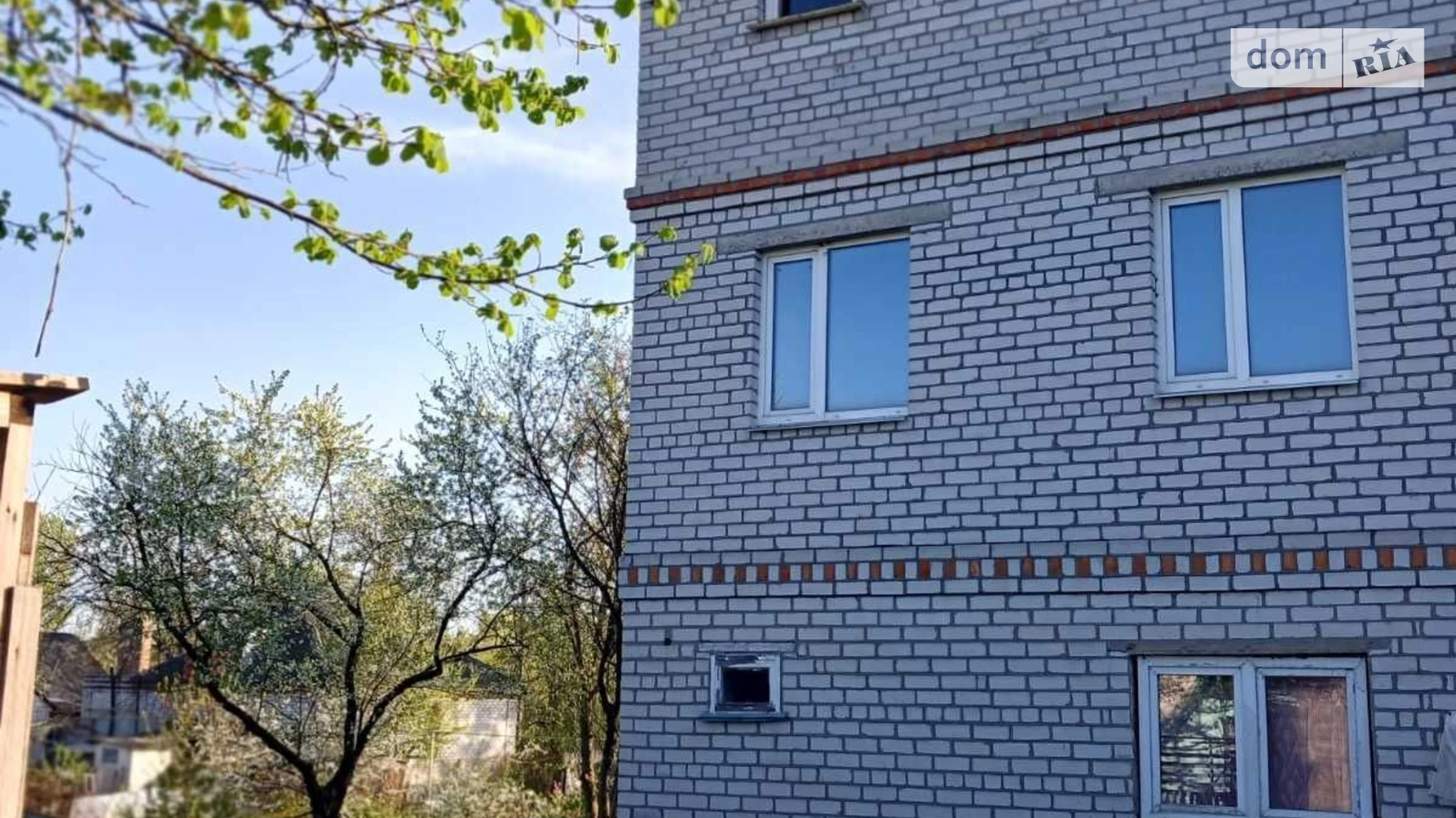 Продается дом на 3 этажа 263 кв. м с балконом, цена: 55000 $ - фото 5