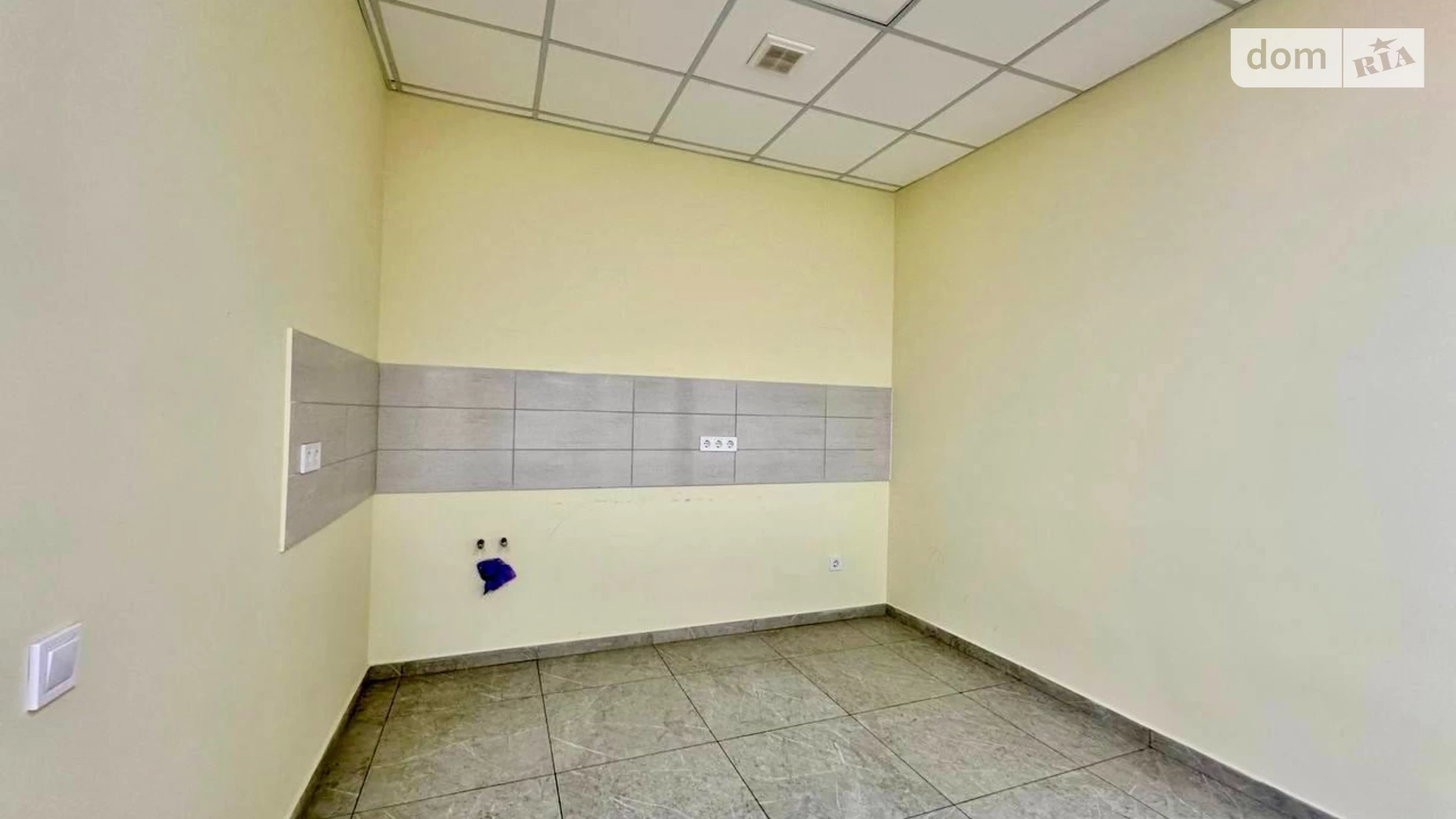 Сдается в аренду офис 115 кв. м в бизнес-центре, цена: 1150 $ - фото 5
