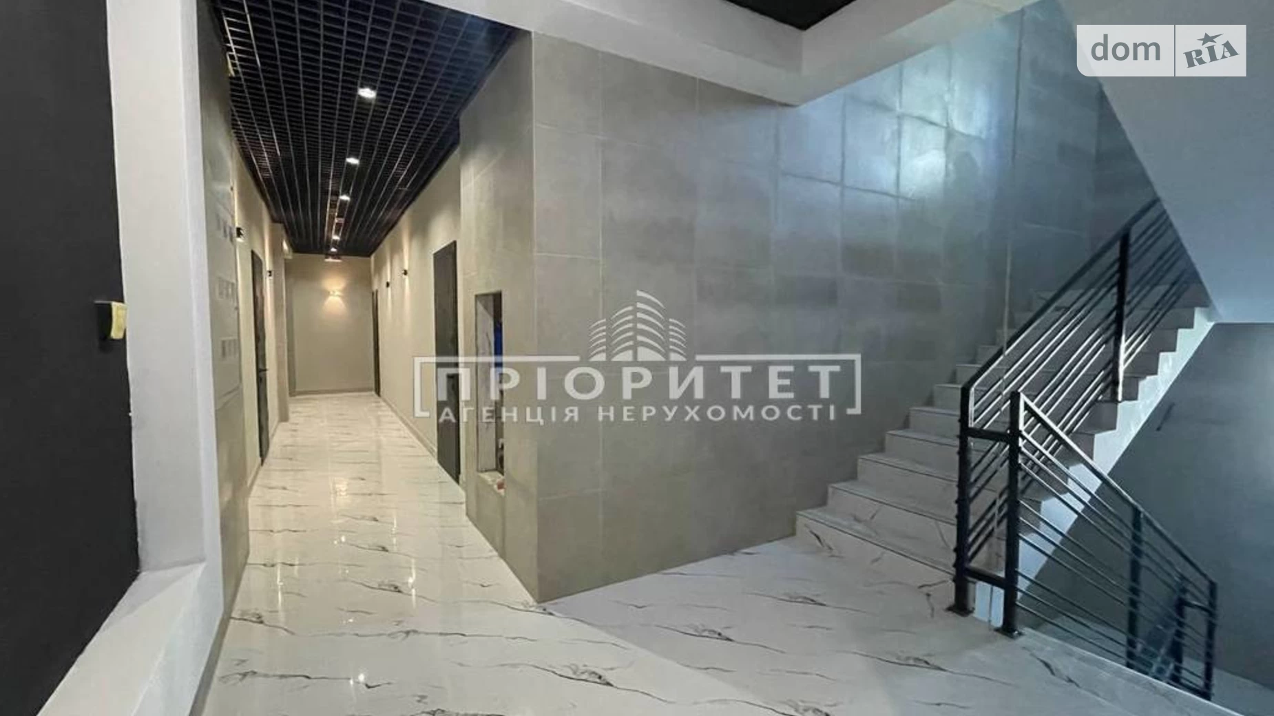 Продається 2-кімнатна квартира 105.8 кв. м у Одесі, вул. Космонавтів - фото 3