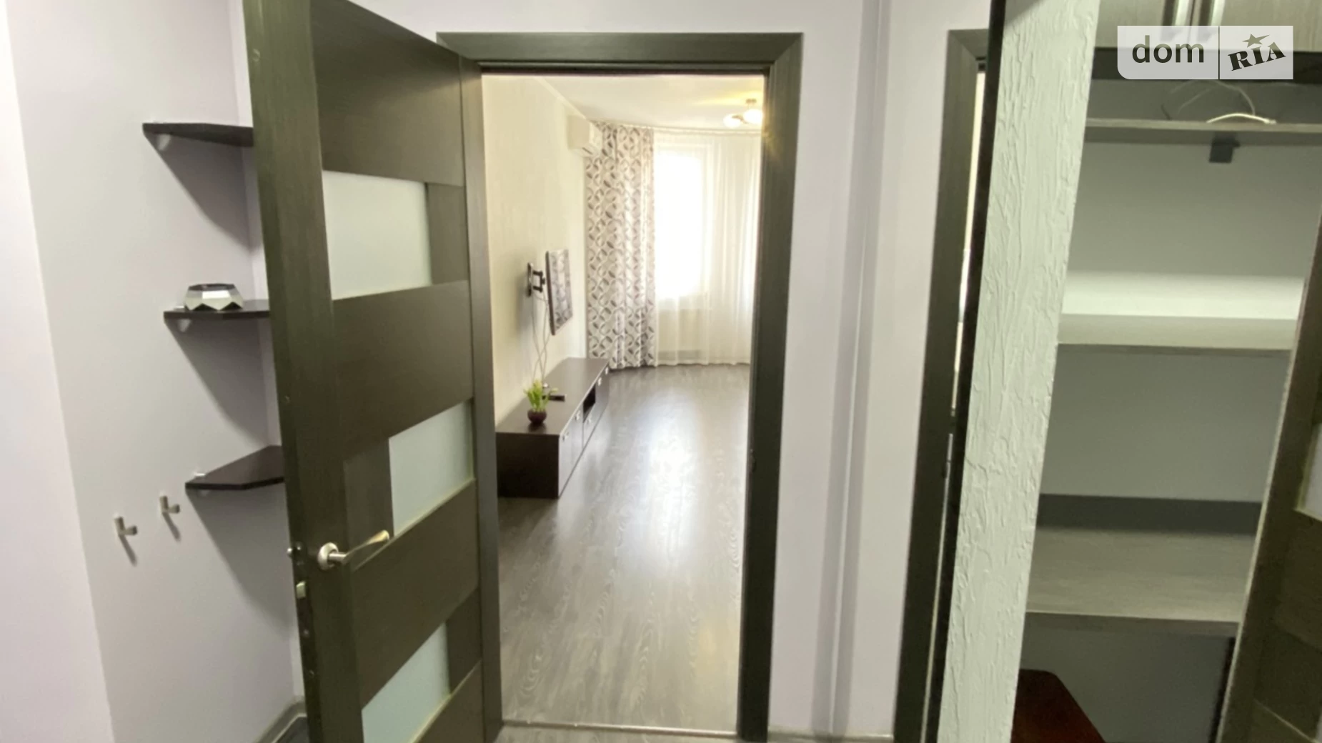 Продается 1-комнатная квартира 53.7 кв. м в Киеве, цена: 70000 $ - фото 2