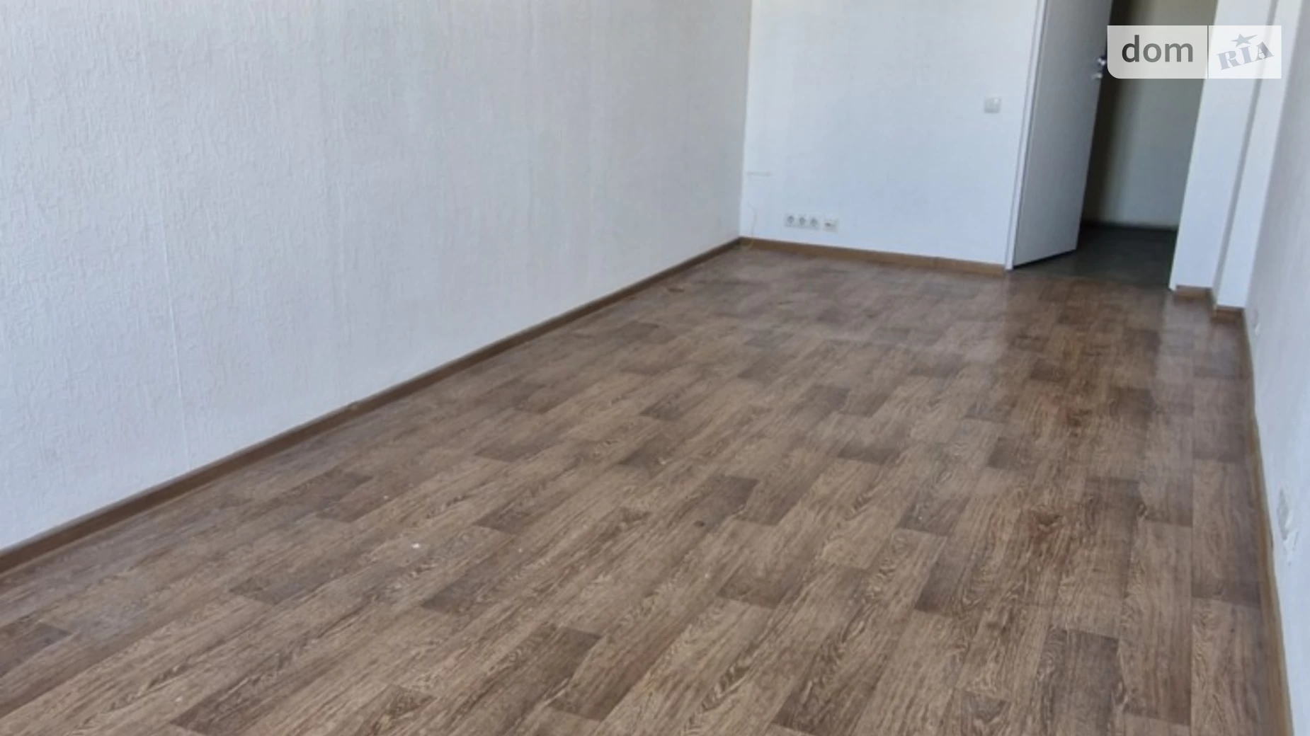 Сдается в аренду офис 22 кв. м в бизнес-центре, цена: 1760 грн - фото 2