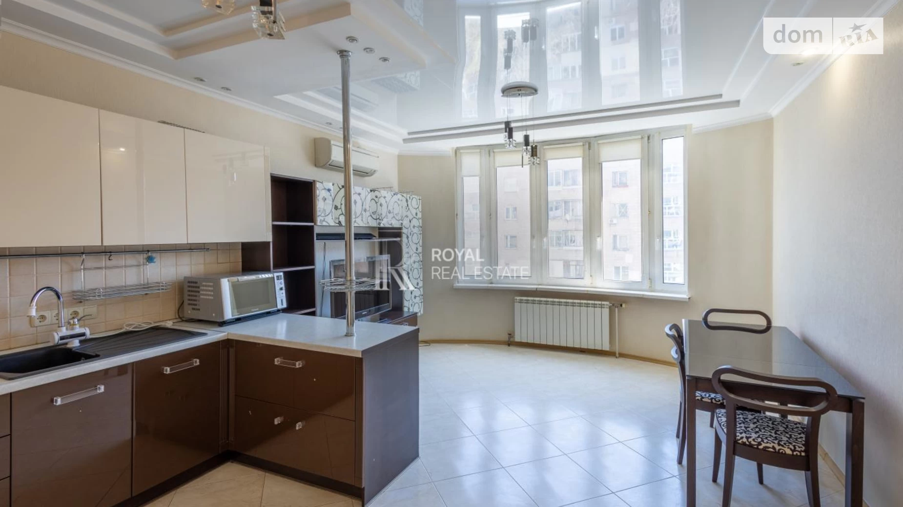 Продается 2-комнатная квартира 83.5 кв. м в, цена: 125000 $ - фото 2
