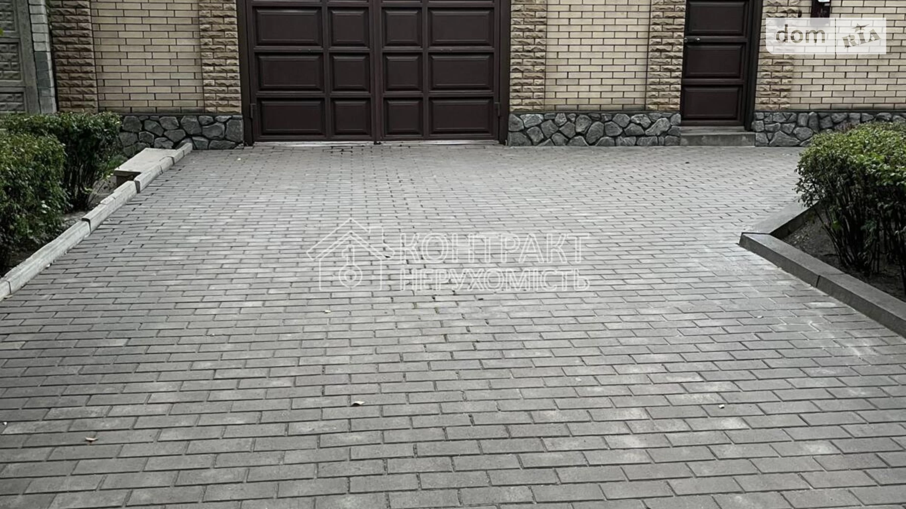 Продается дом на 3 этажа 254 кв. м с бассейном, цена: 265000 $ - фото 2