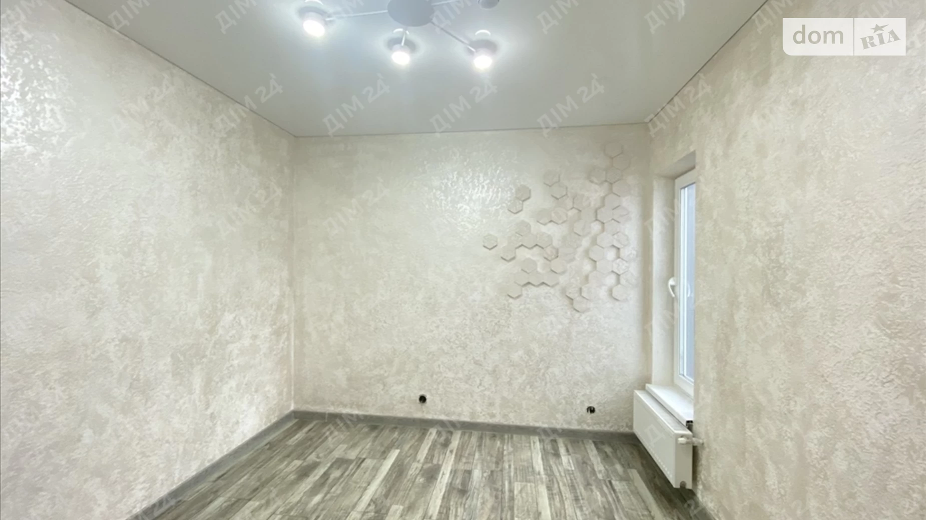 Продается одноэтажный дом 75 кв. м с камином, цена: 87000 $ - фото 4