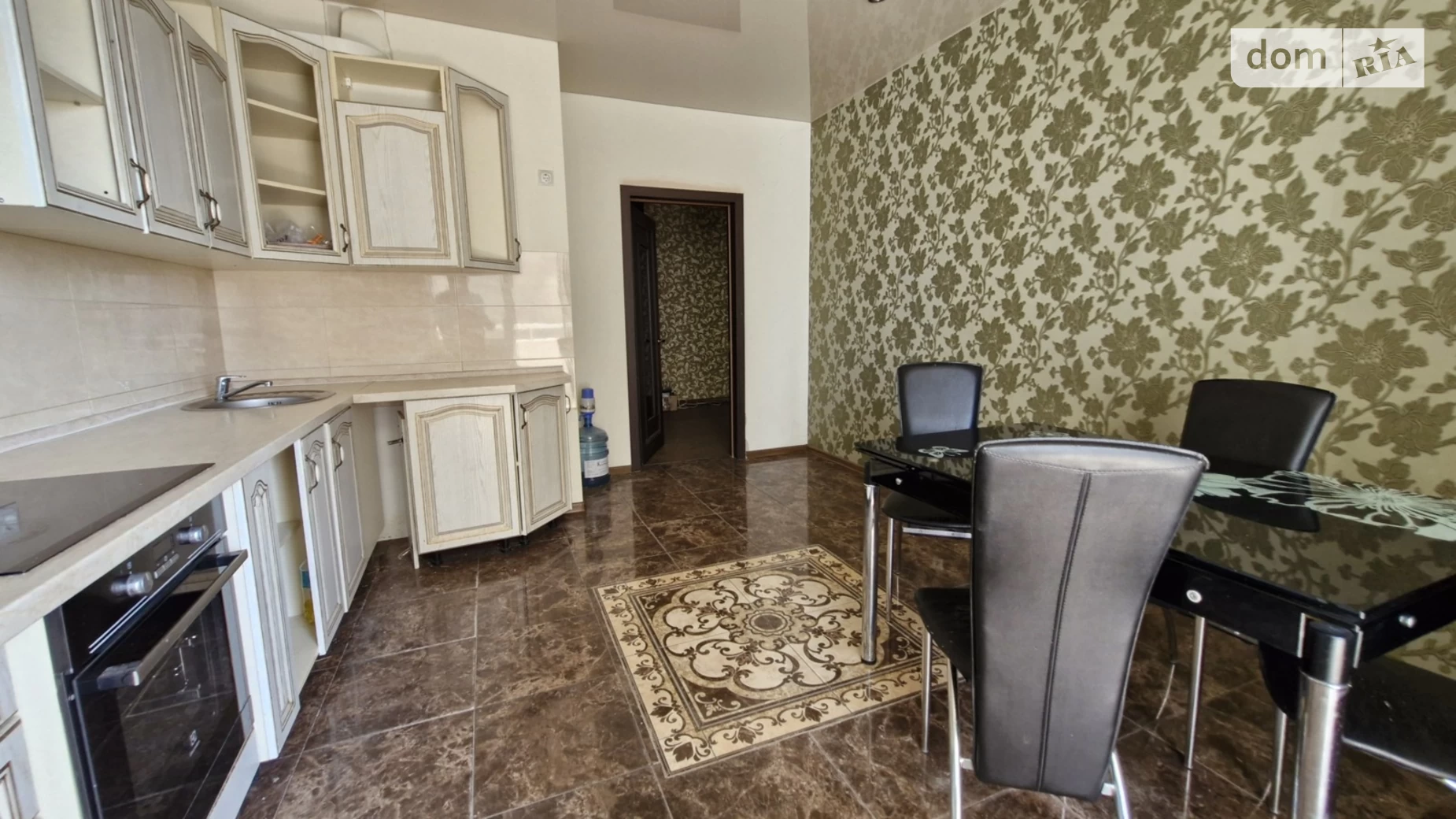 Продается 3-комнатная квартира 107 кв. м в Коцюбинском, ул. Пономарева, 26 корпус 1 - фото 2