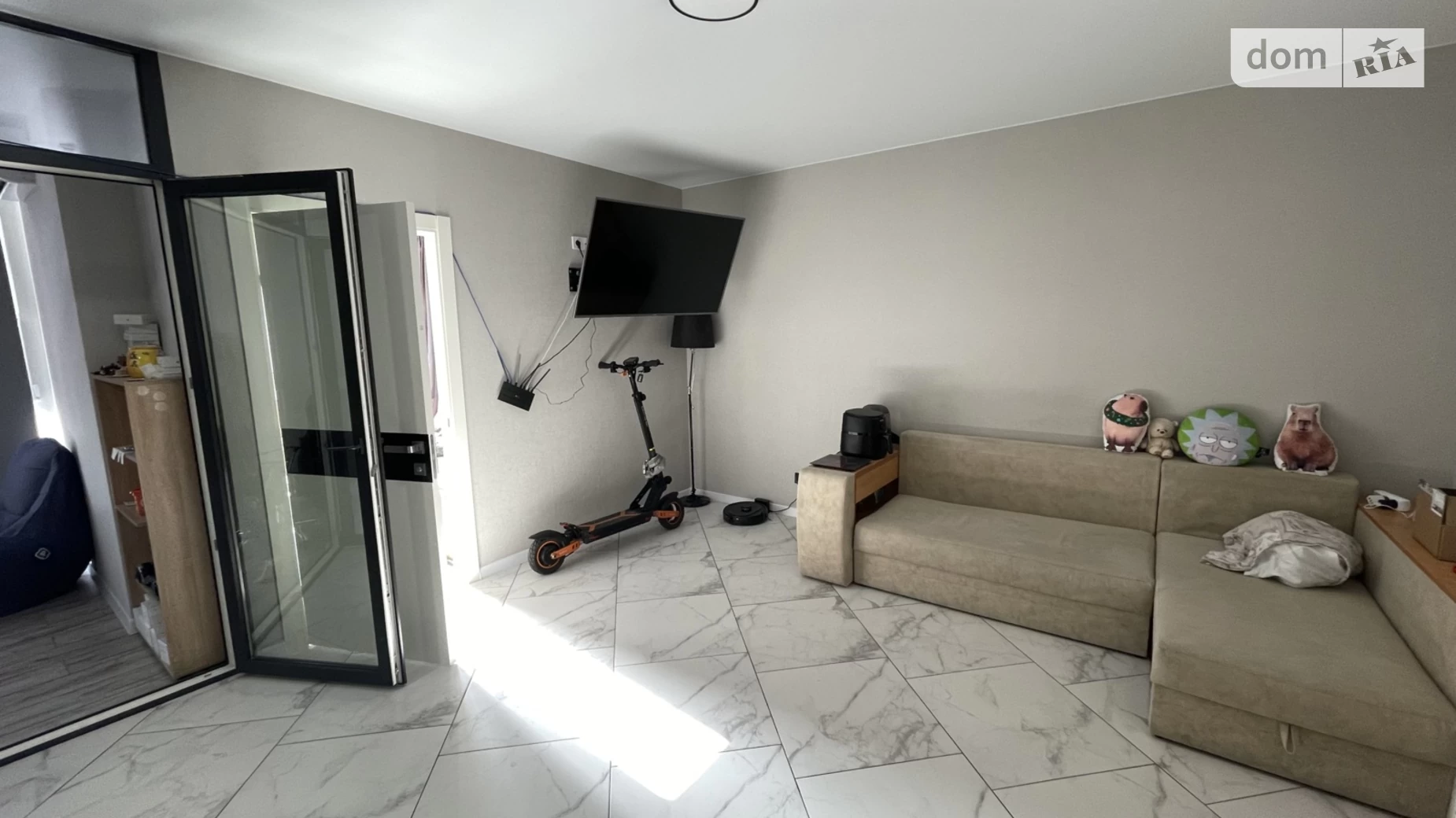 Продается 1-комнатная квартира 42 кв. м в Киеве, ул. Ревуцкого, 40В - фото 2