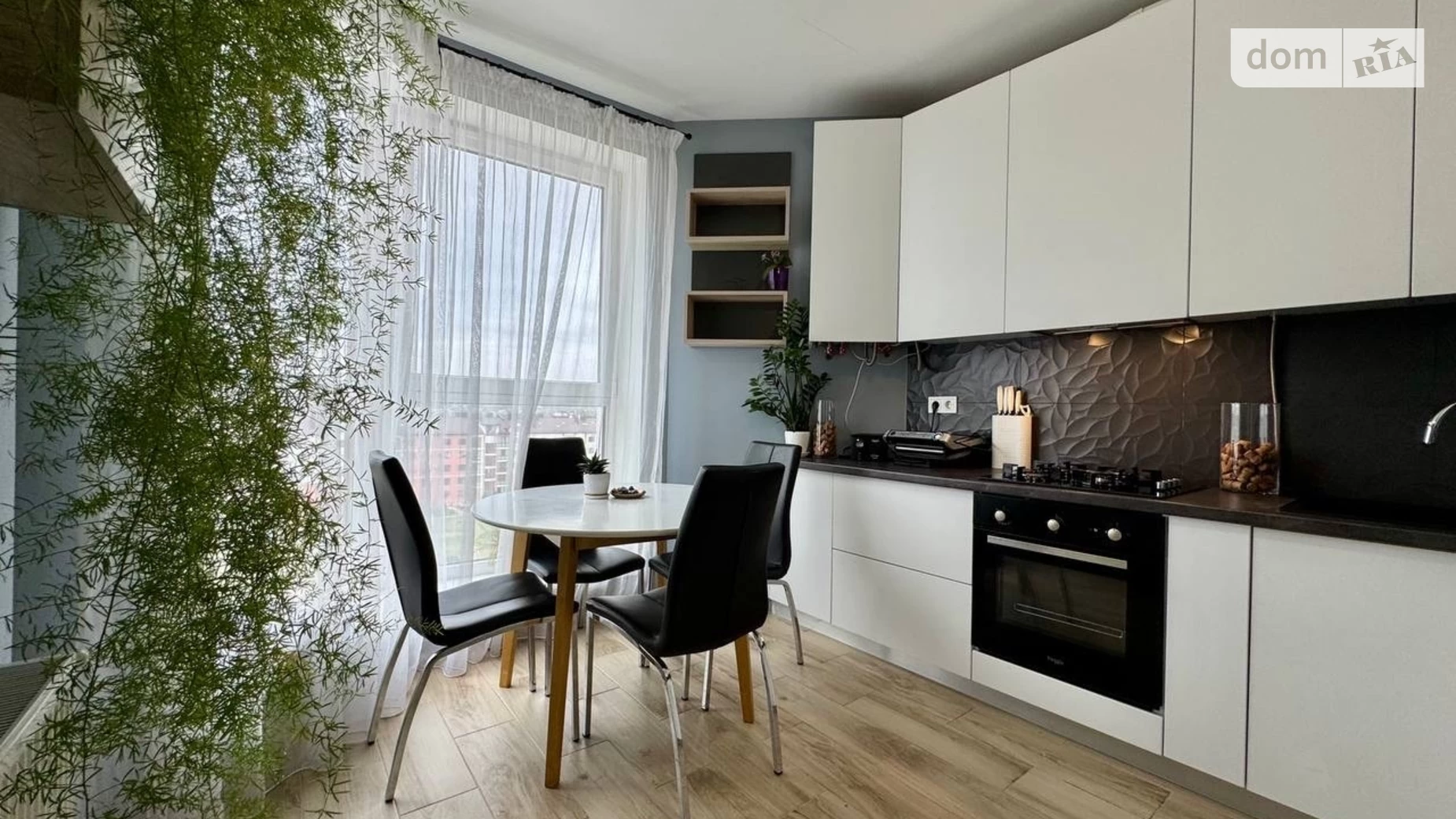 Продается 2-комнатная квартира 56.4 кв. м в Ровно, ул. Черновола Вячеслава, 91І - фото 3