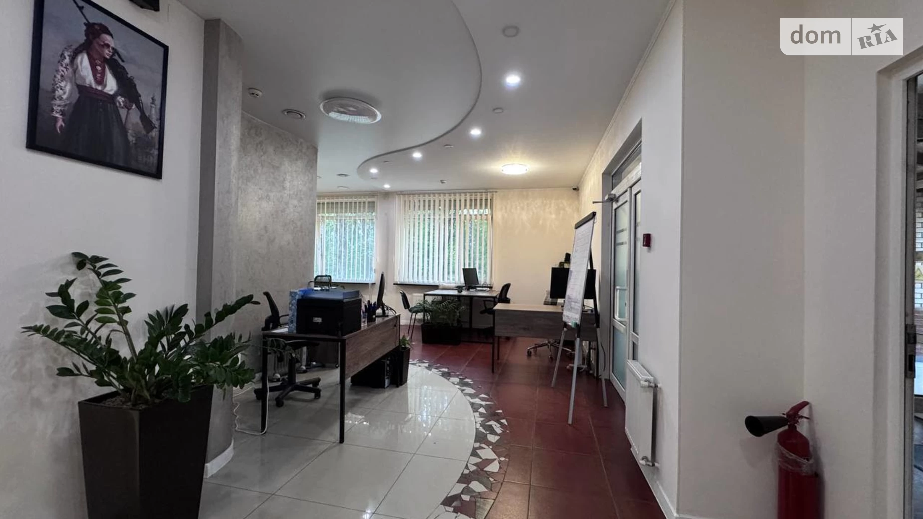 Продается офис 415.6 кв. м в бизнес-центре, цена: 560000 $ - фото 2