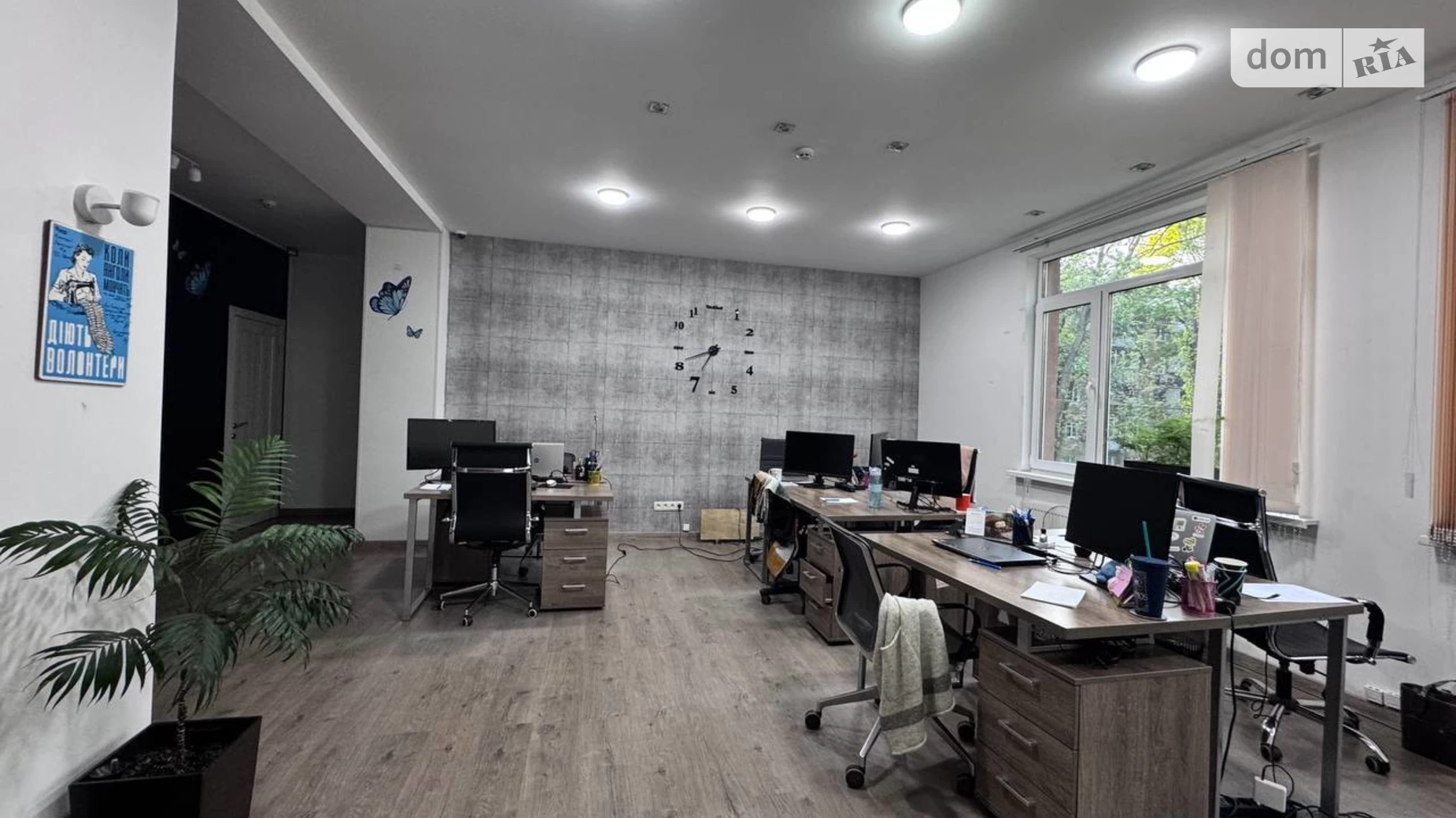 Продается офис 415.6 кв. м в бизнес-центре, цена: 560000 $ - фото 3