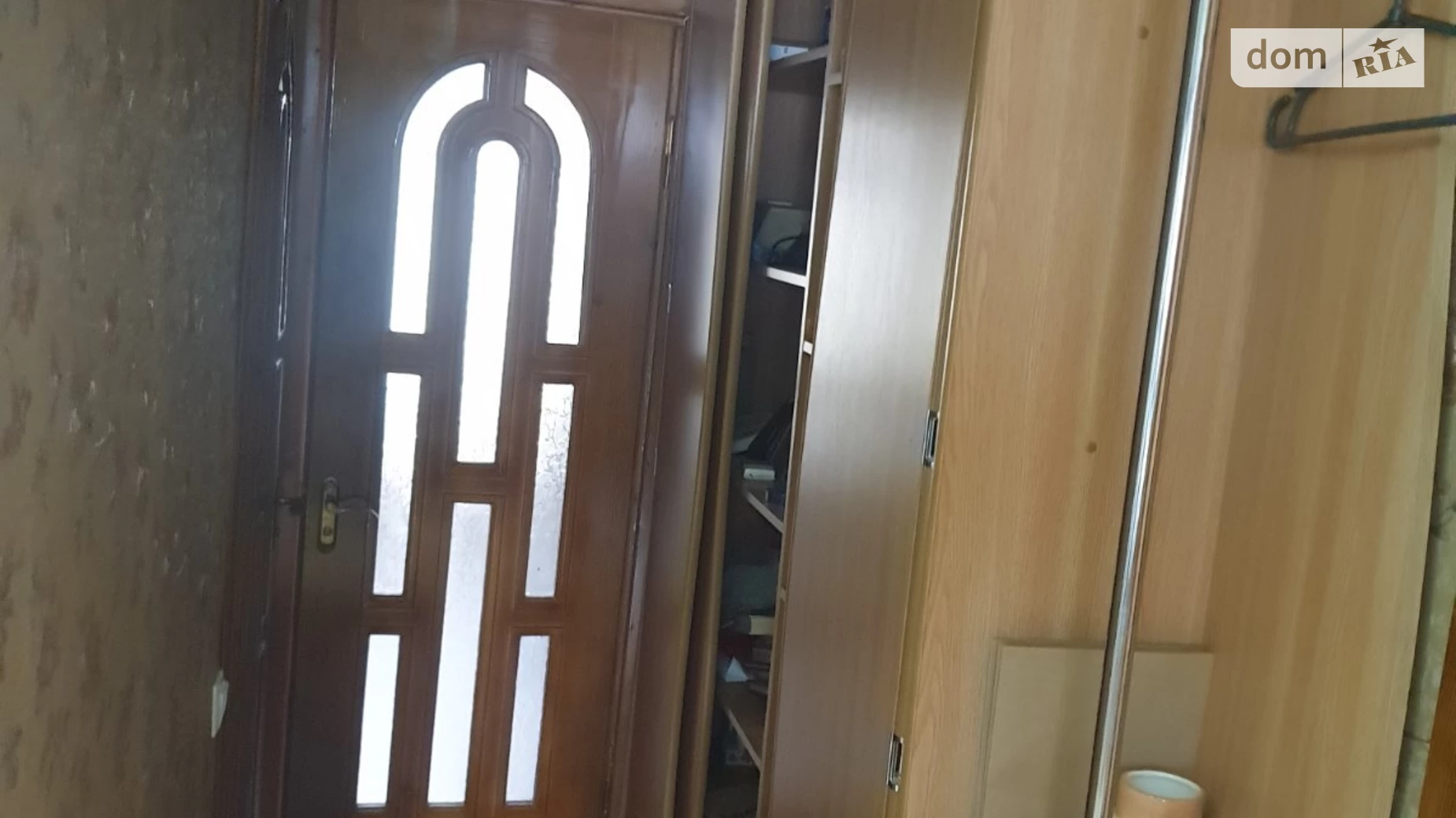 Продается 3-комнатная квартира 77 кв. м в Черновцах - фото 2