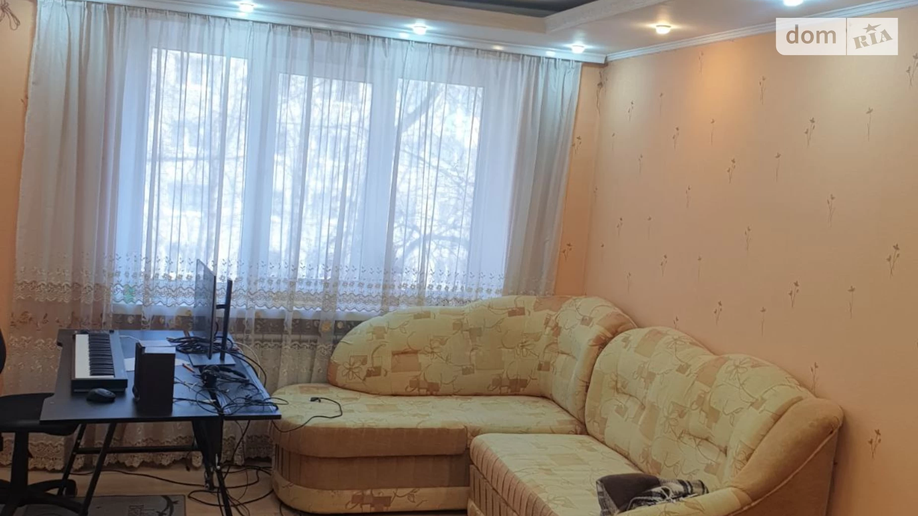 Продается 3-комнатная квартира 77 кв. м в Черновцах - фото 3