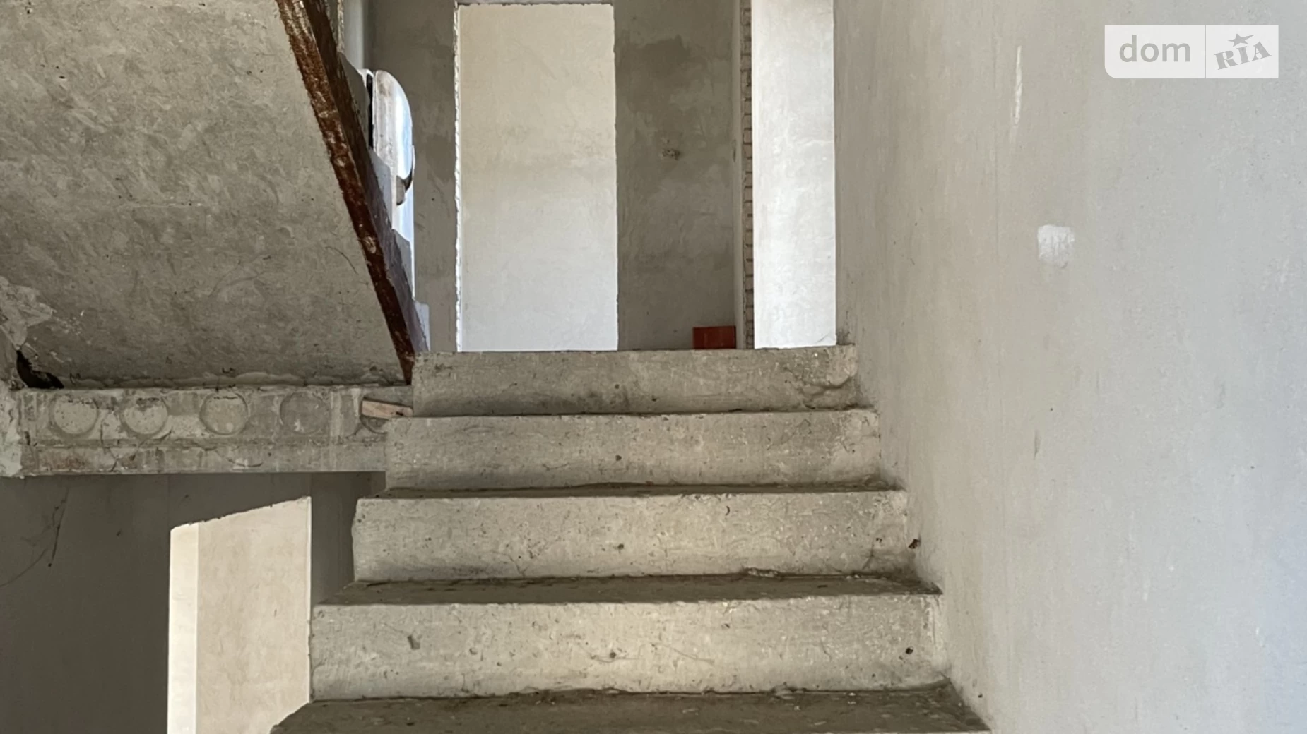 Сдается в аренду дом на 3 этажа 588 кв. м с баней/сауной, цена: 3500 $ - фото 5