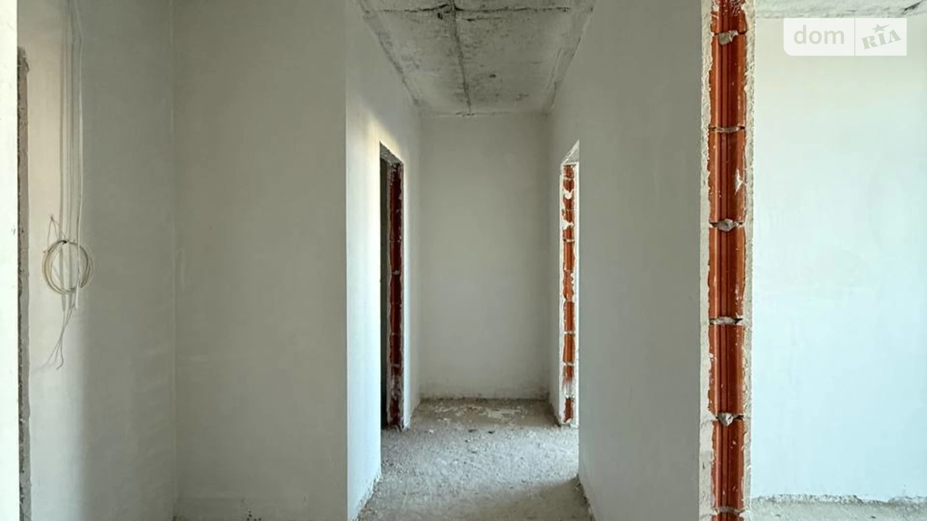 Продається 2-кімнатна квартира 61 кв. м у Івано-Франківську, вул. Гетьмана Івана Мазепи - фото 2