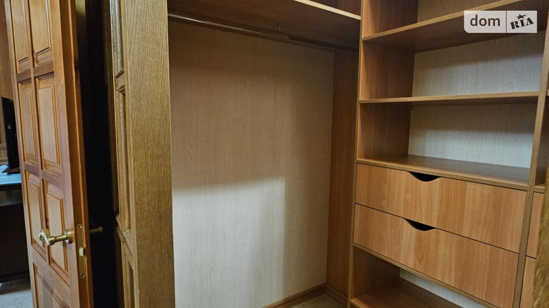 Продається 2-кімнатна квартира 54 кв. м у Києві, вул. Гарматна, 33/1 - фото 3