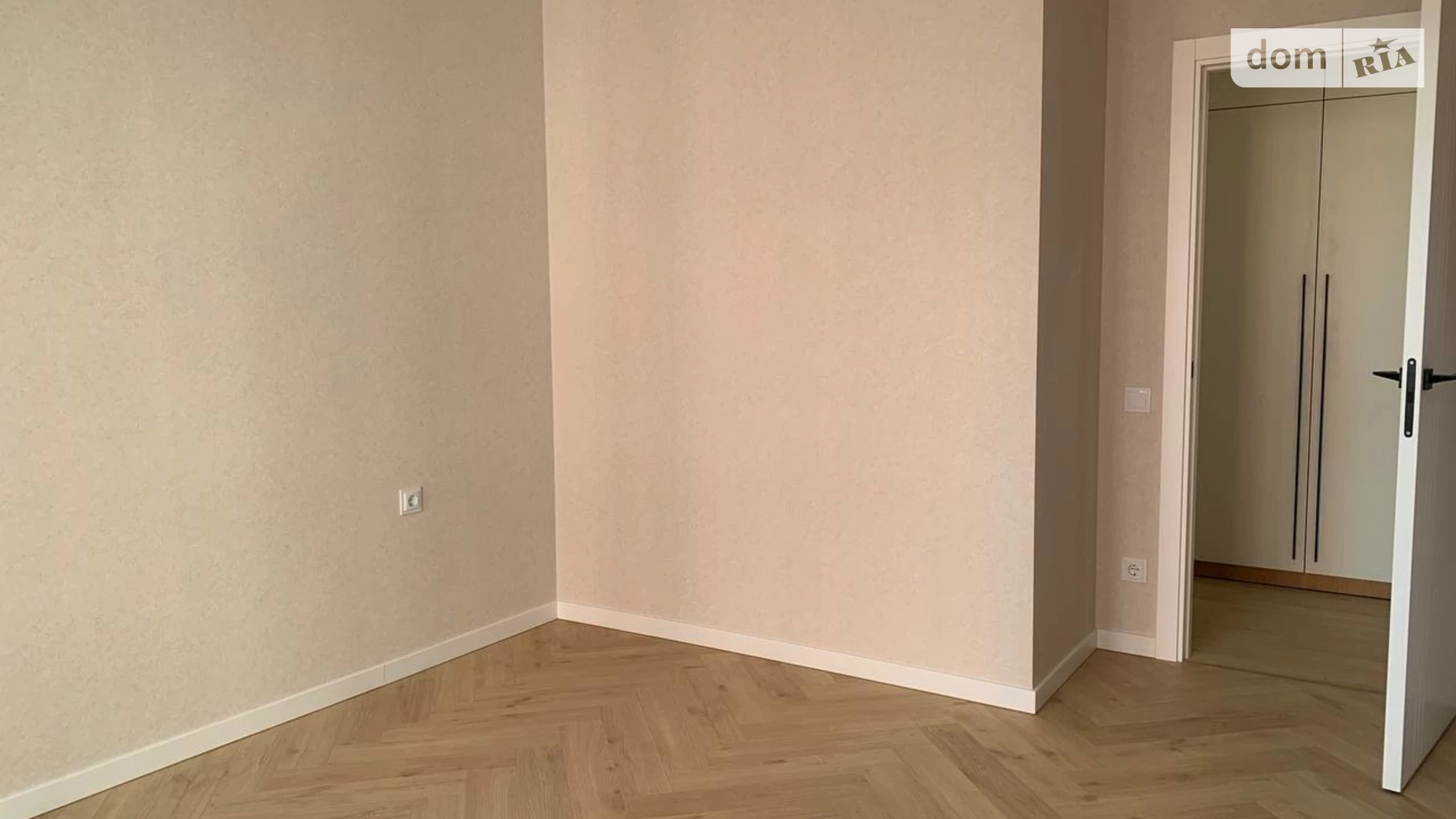 Продается 2-комнатная квартира 62.4 кв. м в Ирпене, цена: 99800 $ - фото 3