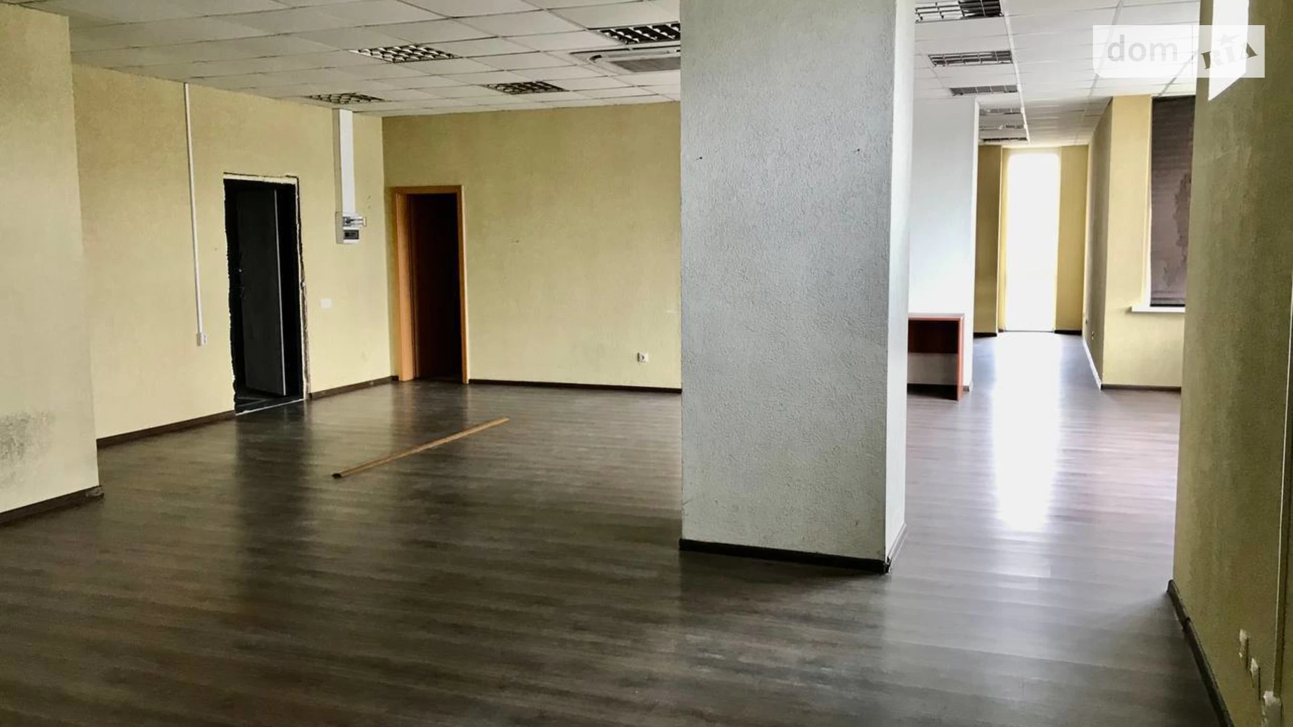Сдается в аренду офис 130 кв. м в бизнес-центре, цена: 800 $ - фото 5