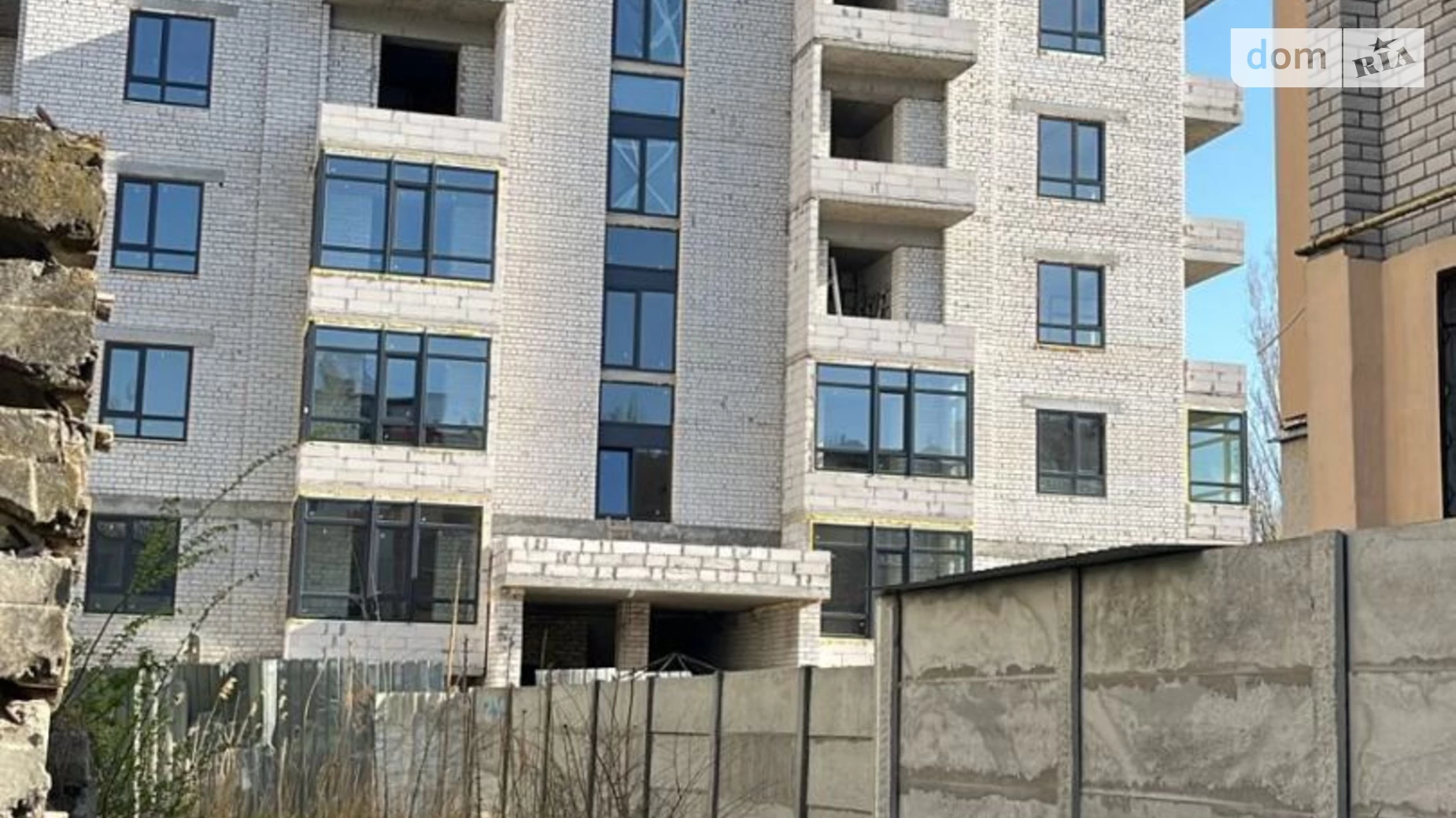 Продается 2-комнатная квартира 66.8 кв. м в Николаеве, ул. Курортная - фото 2