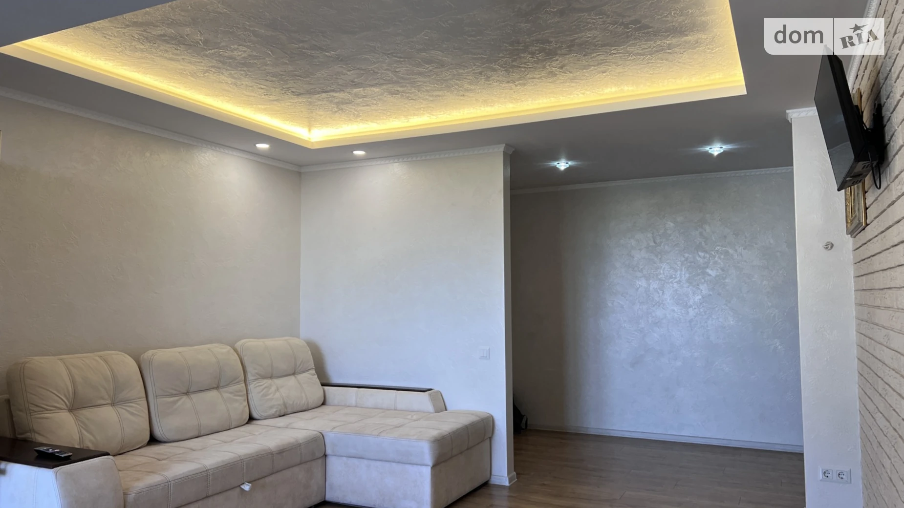 2-комнатная квартира 75.1 кв. м в Тернополе, ул. Ильенко, 3В - фото 5