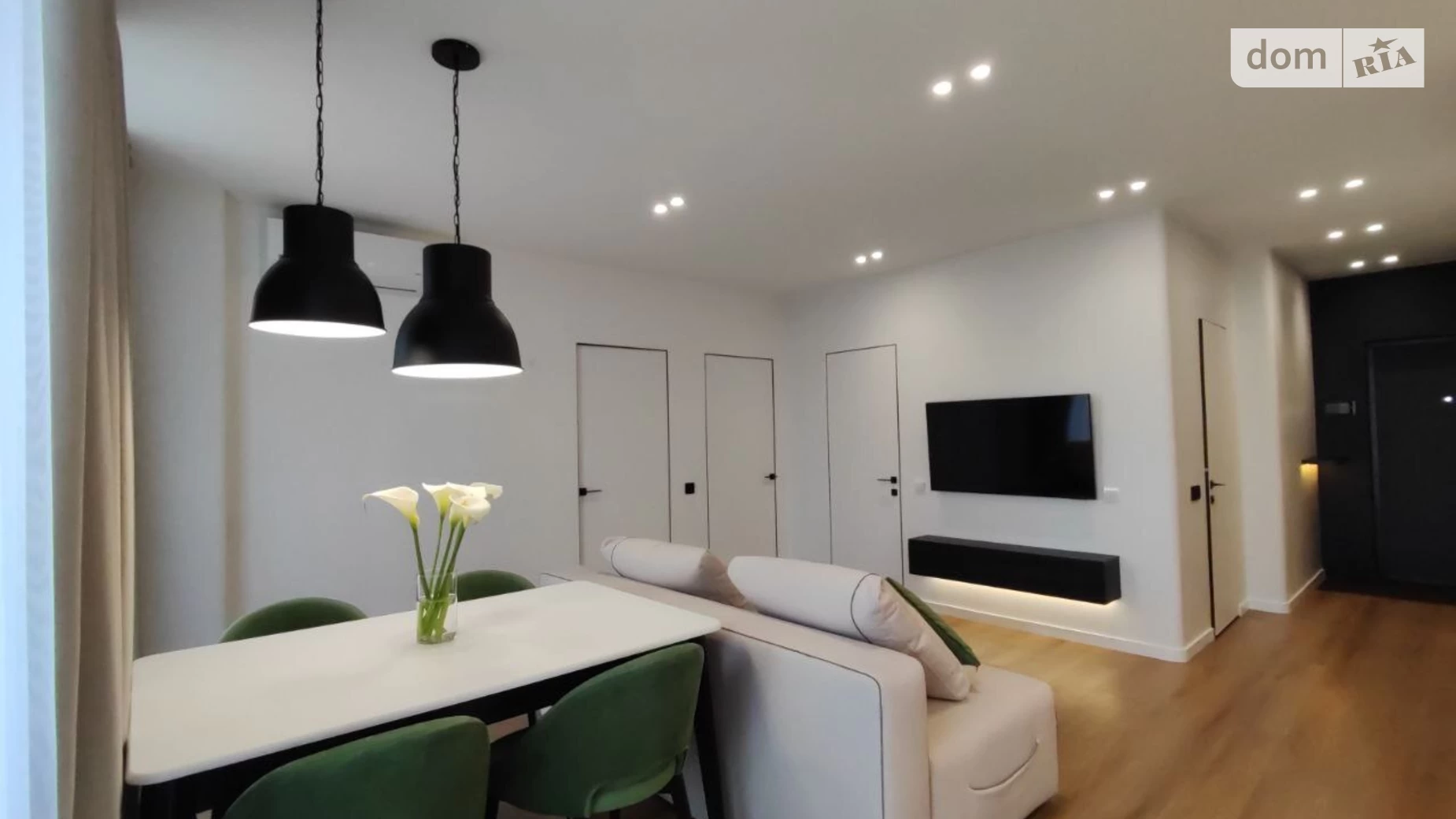 Продается 2-комнатная квартира 64 кв. м в, цена: 167000 $ - фото 4