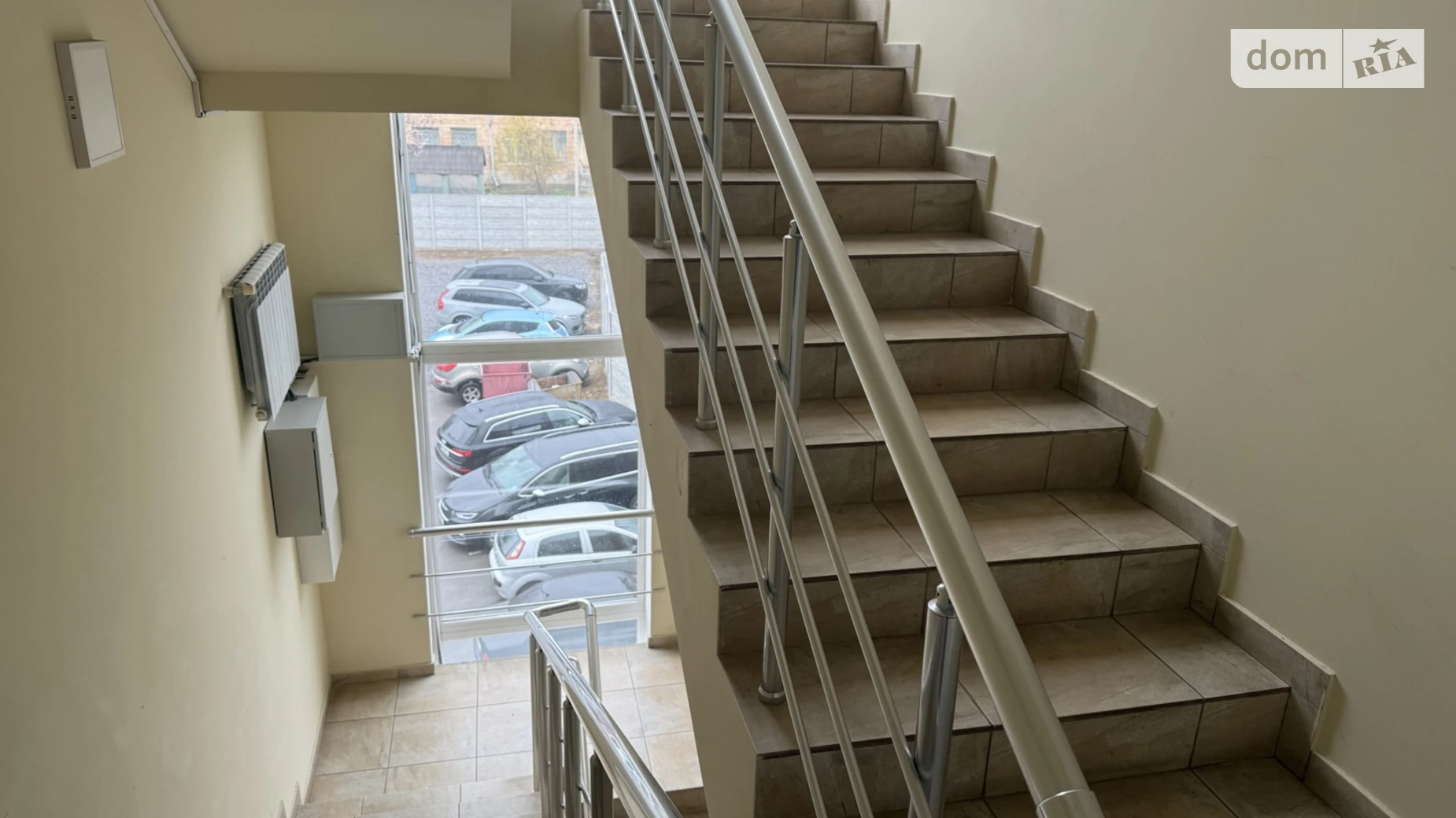 Продается офис 2000 кв. м в бизнес-центре, цена: 3500000 $ - фото 2