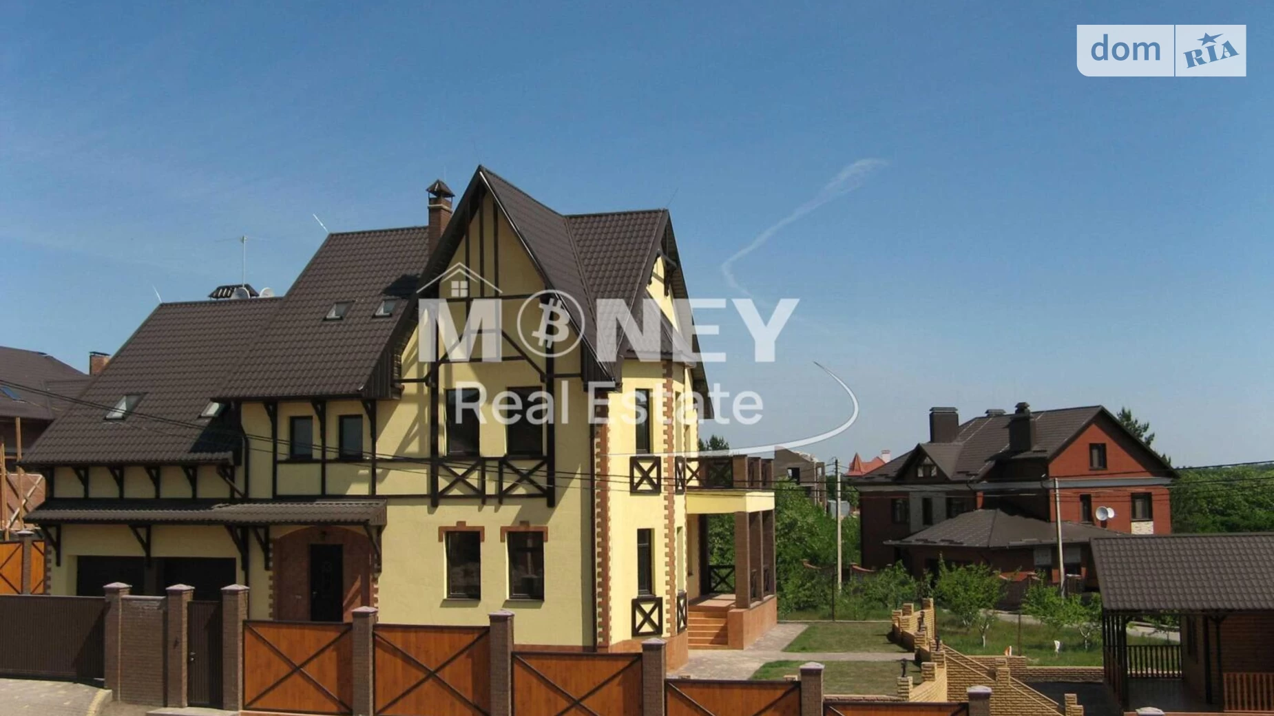 Продается дом на 3 этажа 385.9 кв. м с гаражом, цена: 360000 $ - фото 2