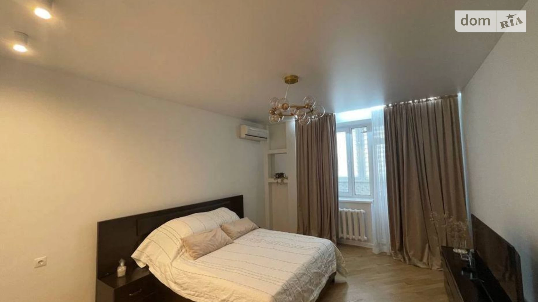 Продается 2-комнатная квартира 82 кв. м в Киеве, просп. Николая  Бажана, 14 - фото 2