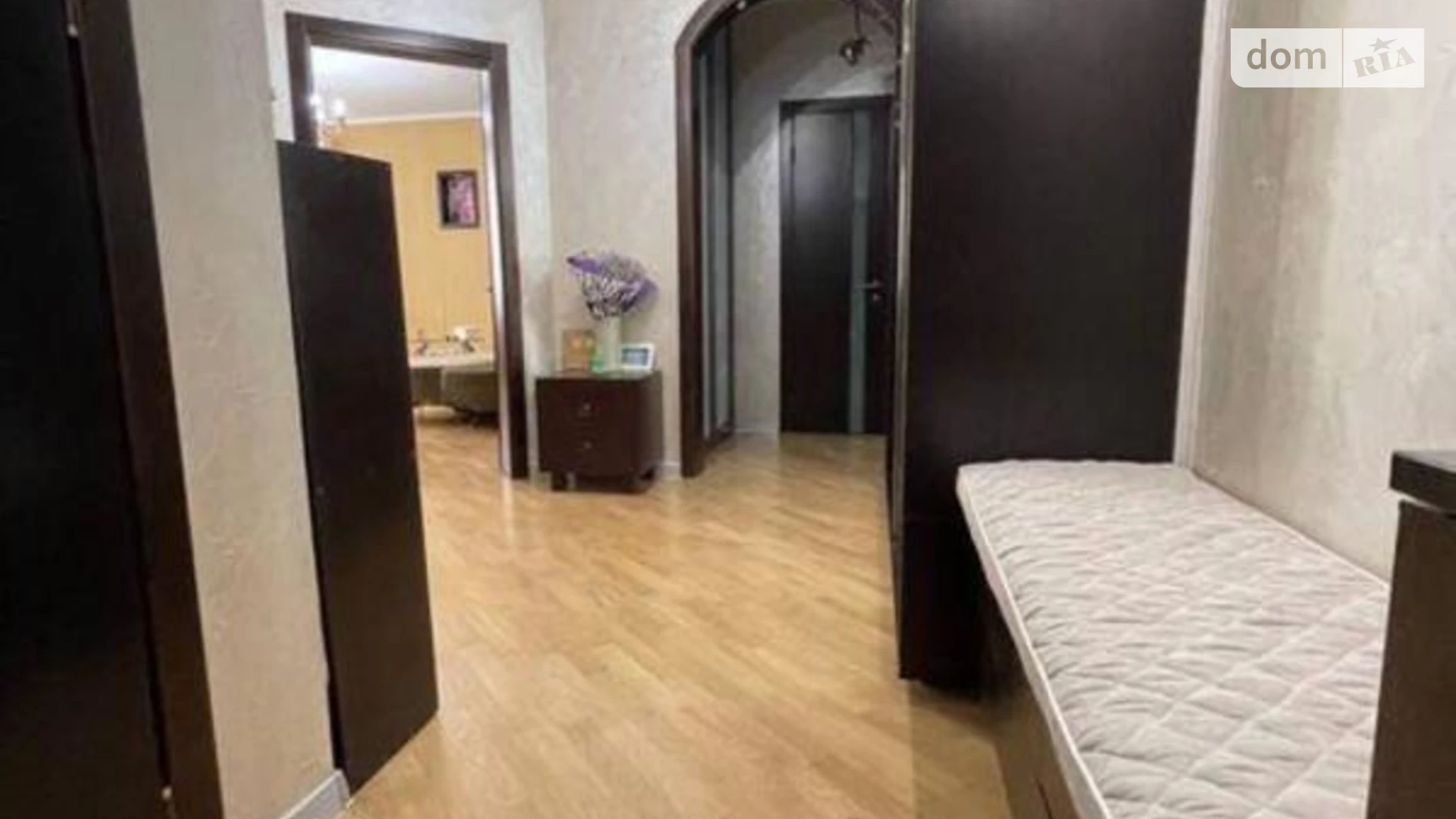 Продается 2-комнатная квартира 82 кв. м в Киеве, просп. Николая  Бажана, 14 - фото 3
