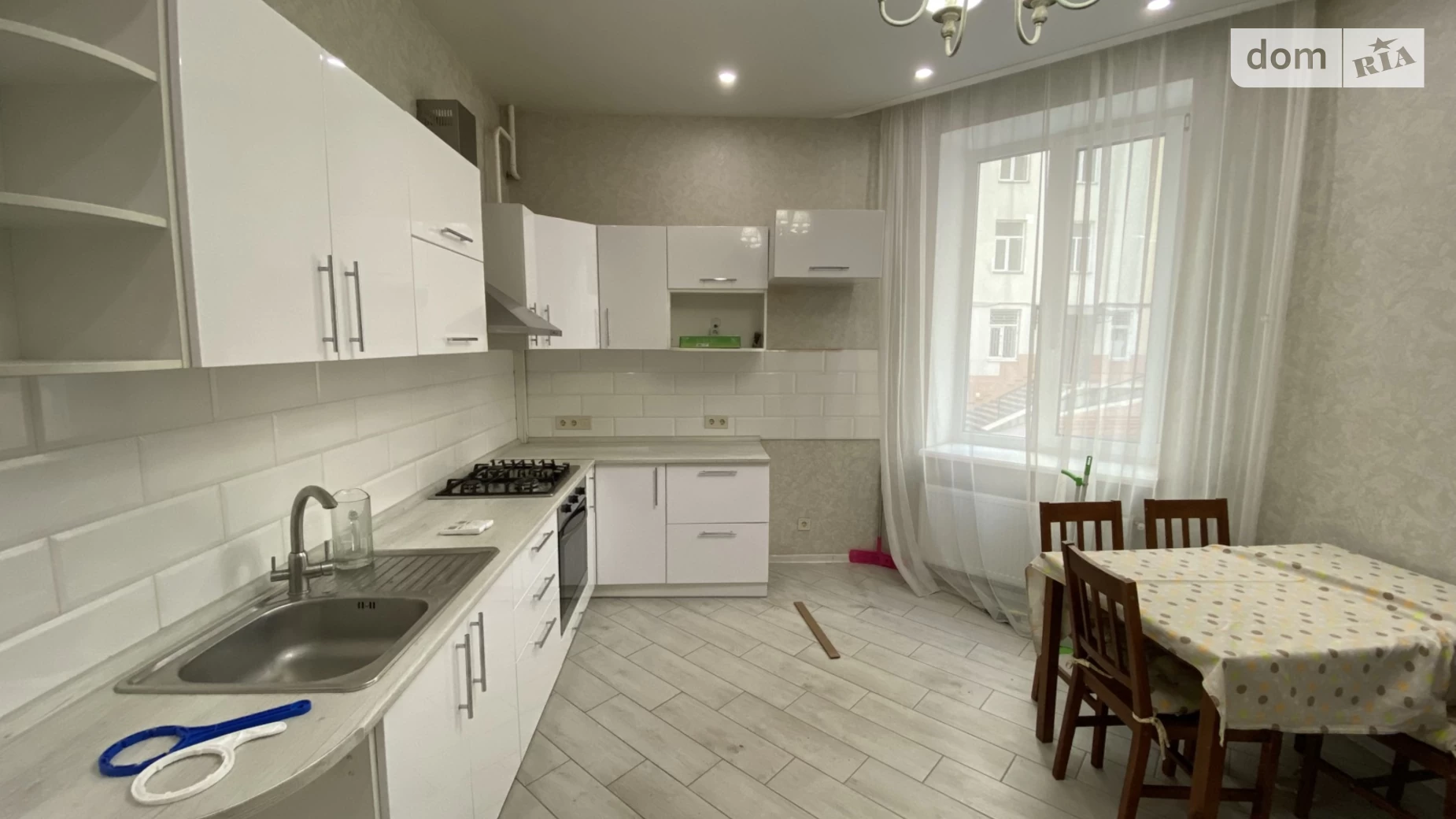 Продается 1-комнатная квартира 49.4 кв. м в Одессе, ул. Левитана - фото 4