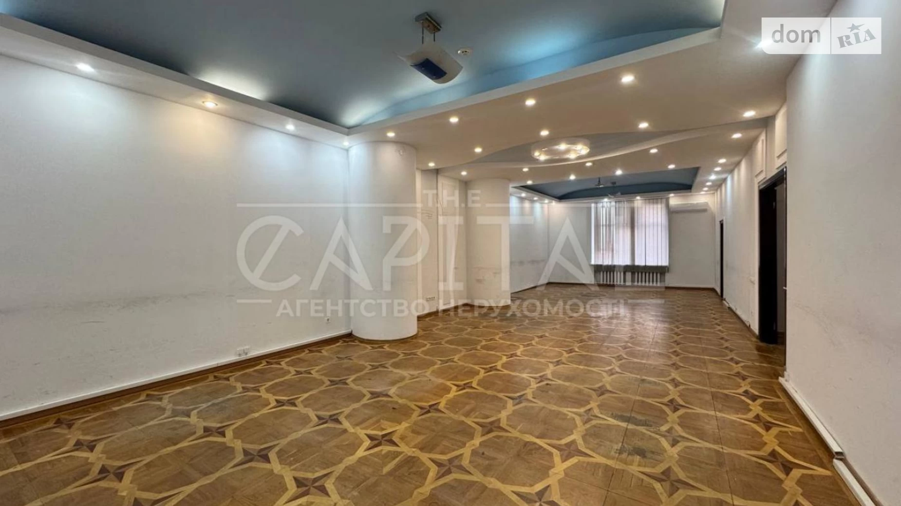 Сдается в аренду офис 269 кв. м в бизнес-центре, цена: 2245 $ - фото 2