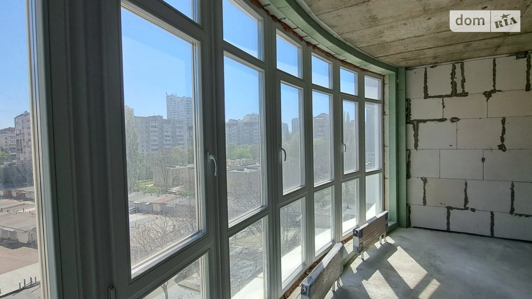 Продается 1-комнатная квартира 47 кв. м в Одессе, просп. Гагарина, 19 - фото 3