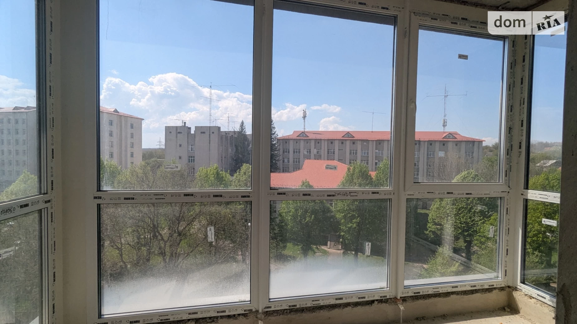 Продается 1-комнатная квартира 45 кв. м в Черновцах, ул. Науки - фото 3