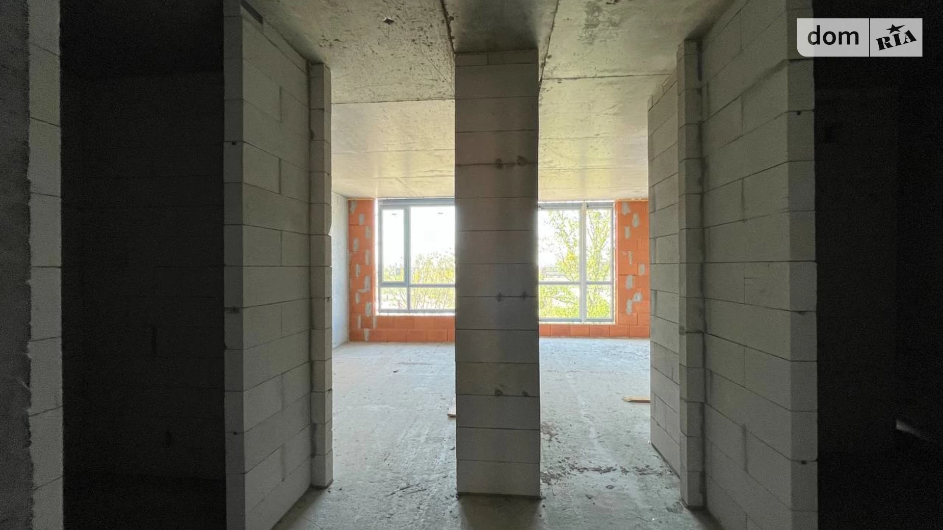 Продается 2-комнатная квартира 62 кв. м в Ивано-Франковске, ул. Хриплинская, 9 - фото 4