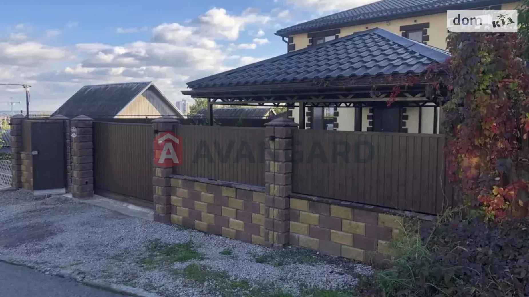 Продается дом на 2 этажа 215 кв. м с подвалом, цена: 278000 $ - фото 5
